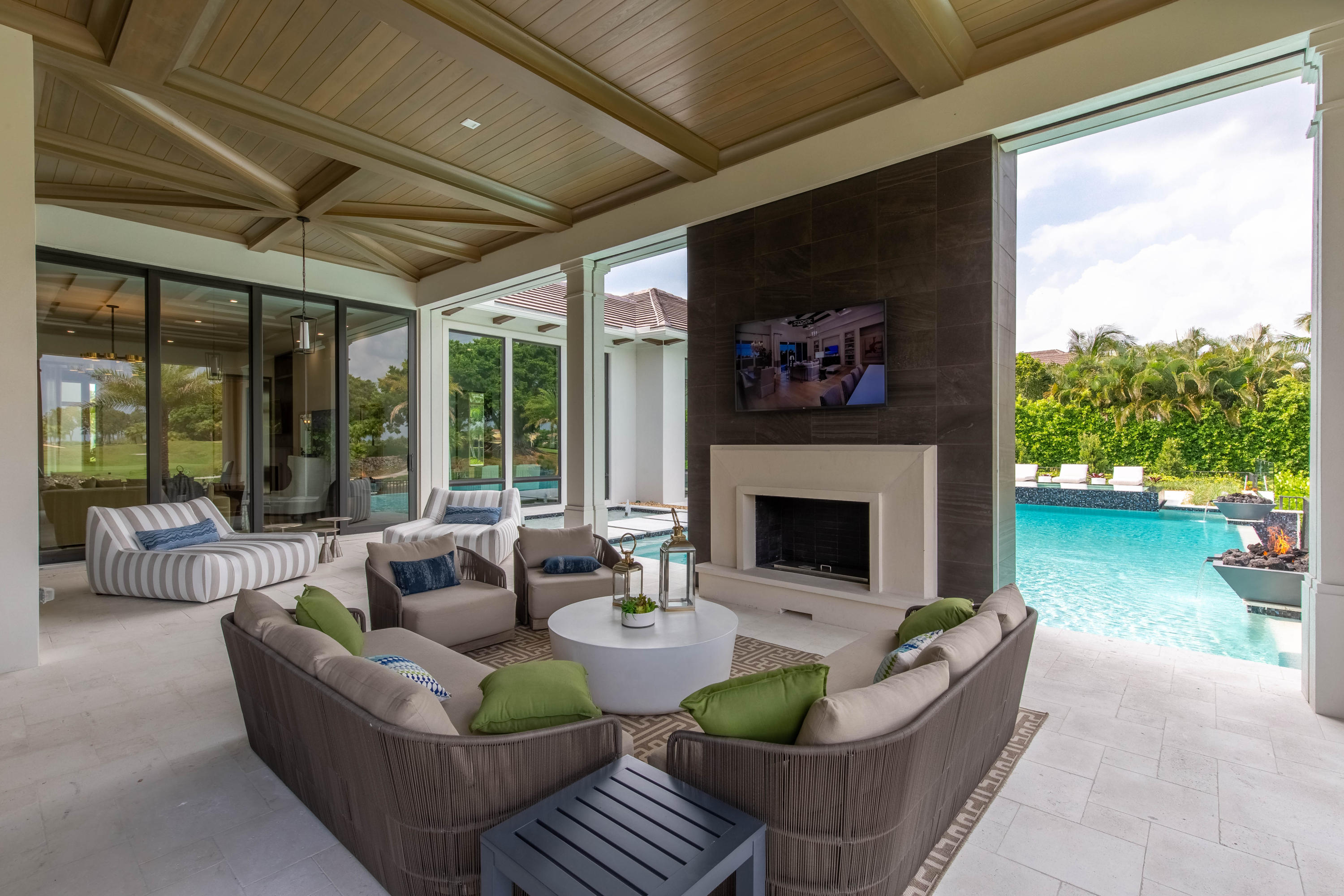 CYPRESS ISLAND OF PALM BEACH POLO & COUN - Residential