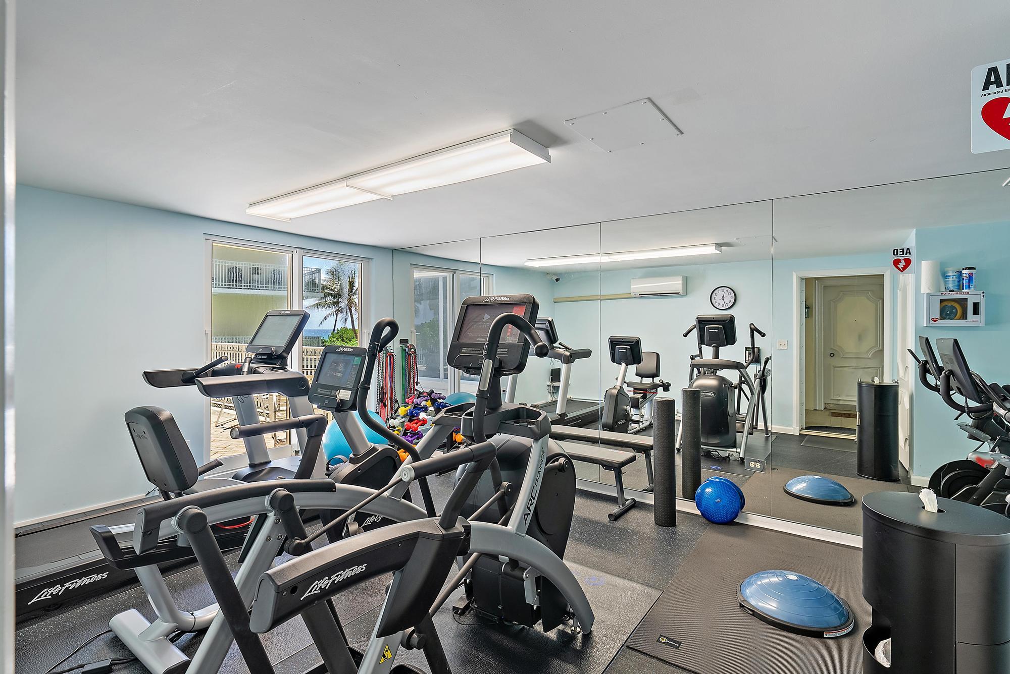 ONE ROYAL PALM WAY CONDO - Residential