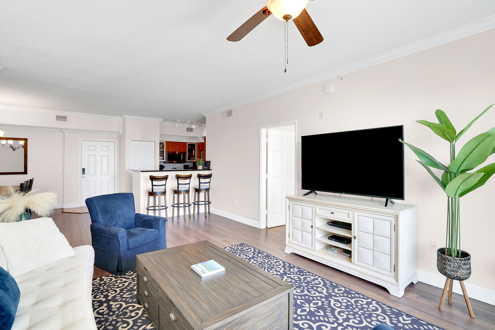 MOORINGS AT LANTANA CONDO 2 - Residential