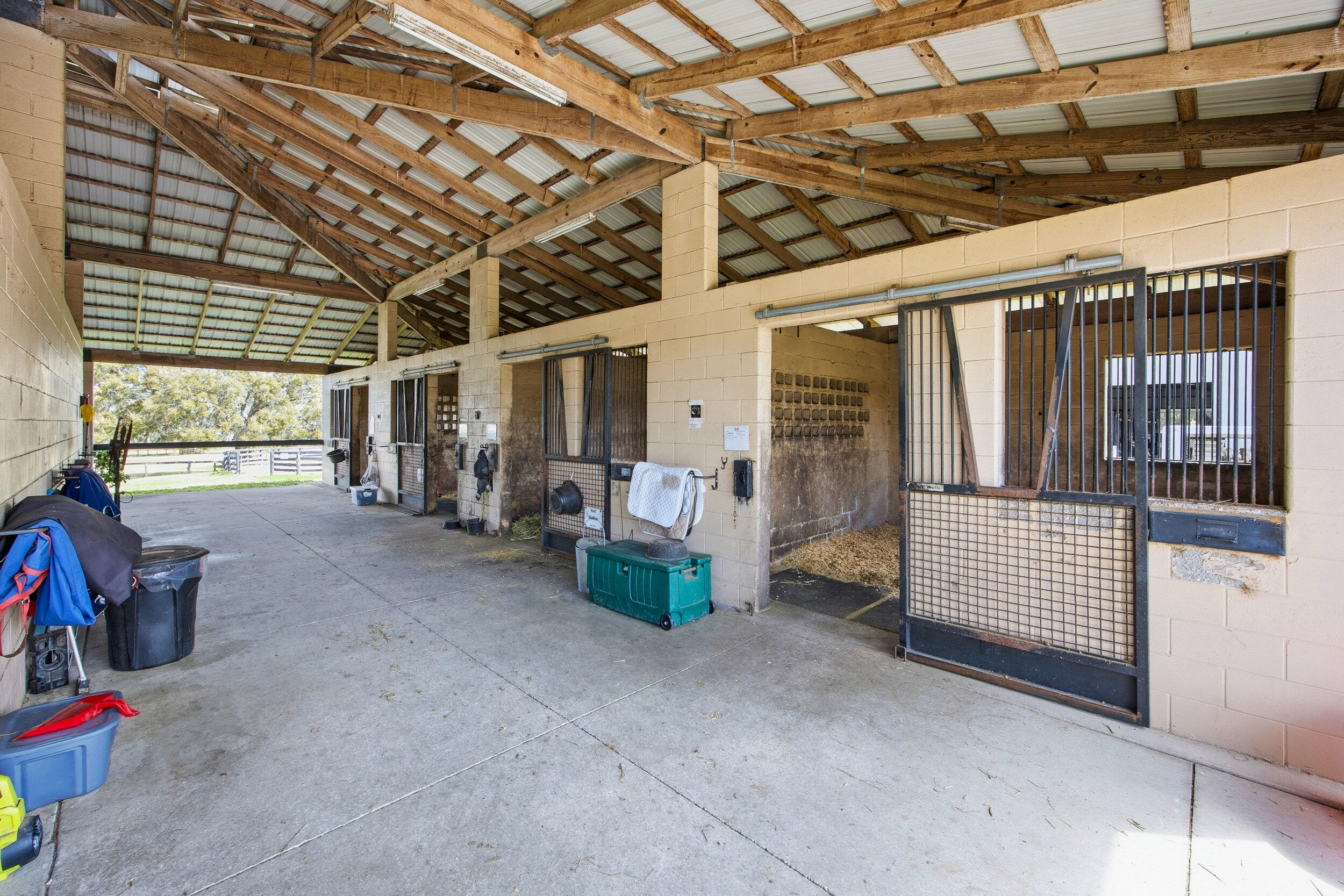 Acreage non subdivision - Residential