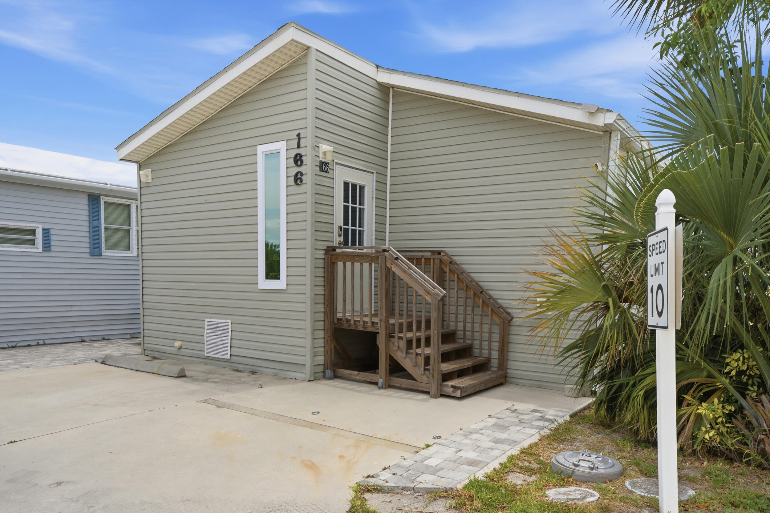 OUTDOOR RESORTS AT NETTLES ISLAND - Residential