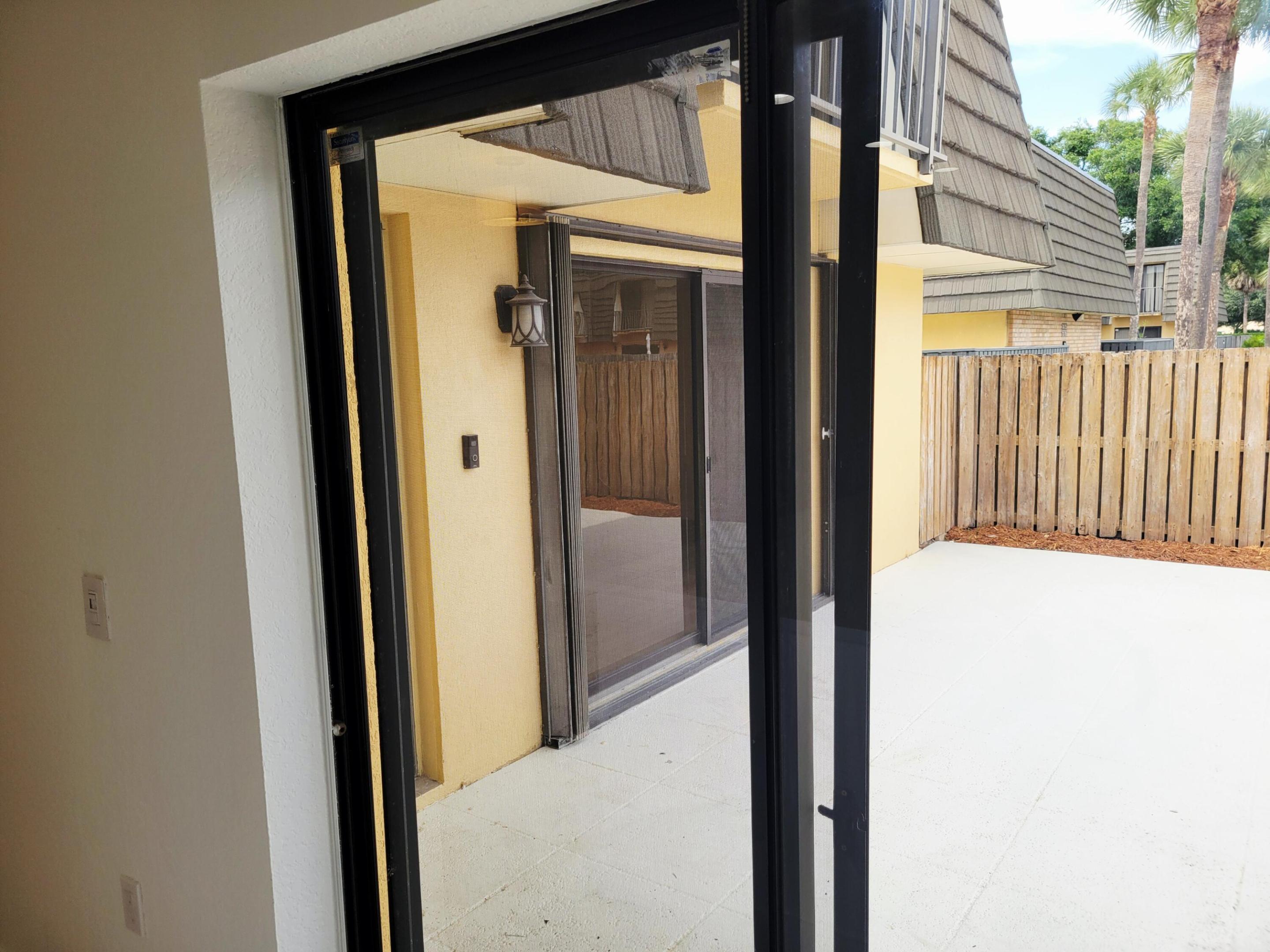 VILLAGE OF SANDALWOOD LAKES 1 - Residential