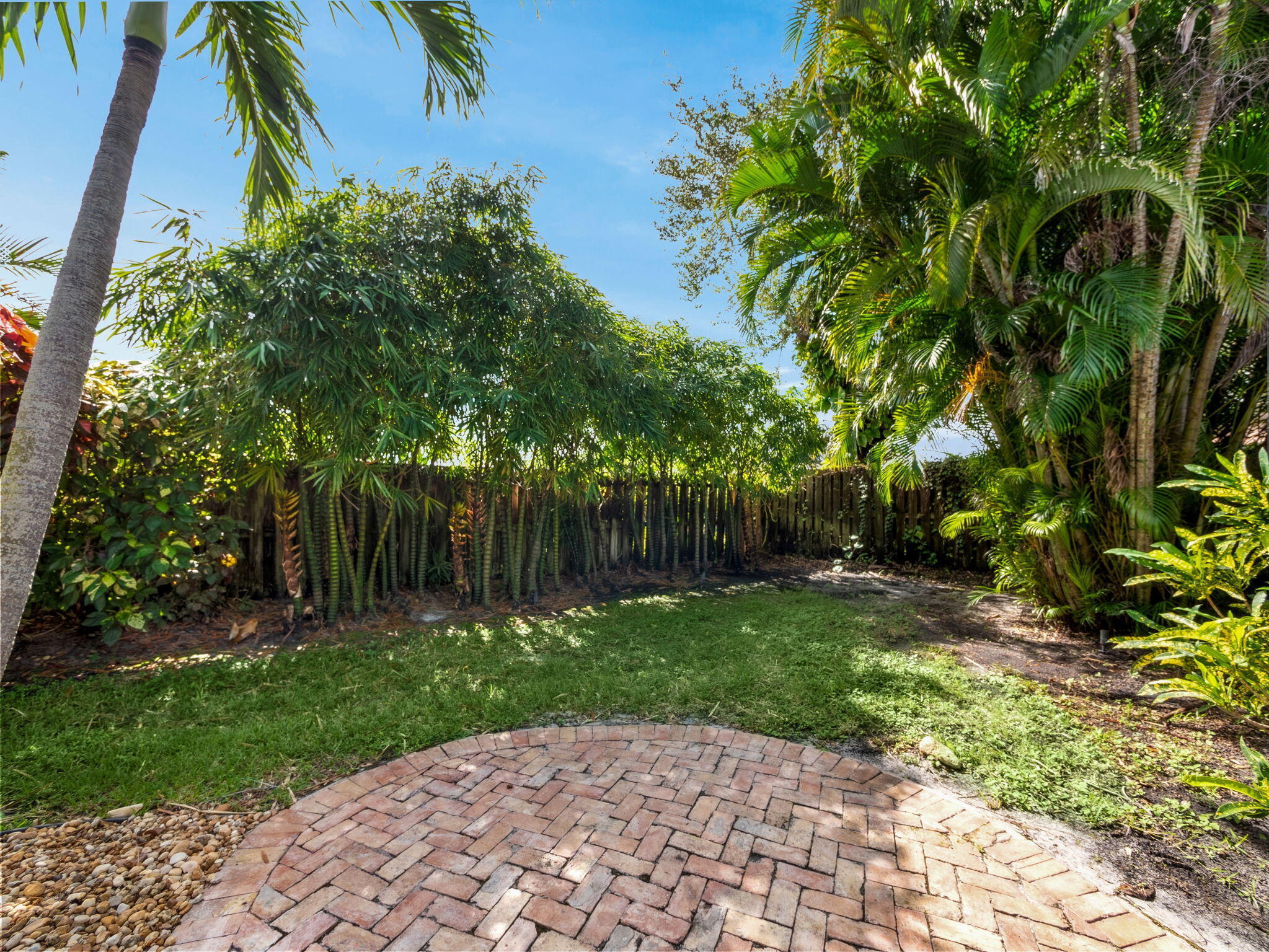 TEQUESTA PINES - Residential Lease