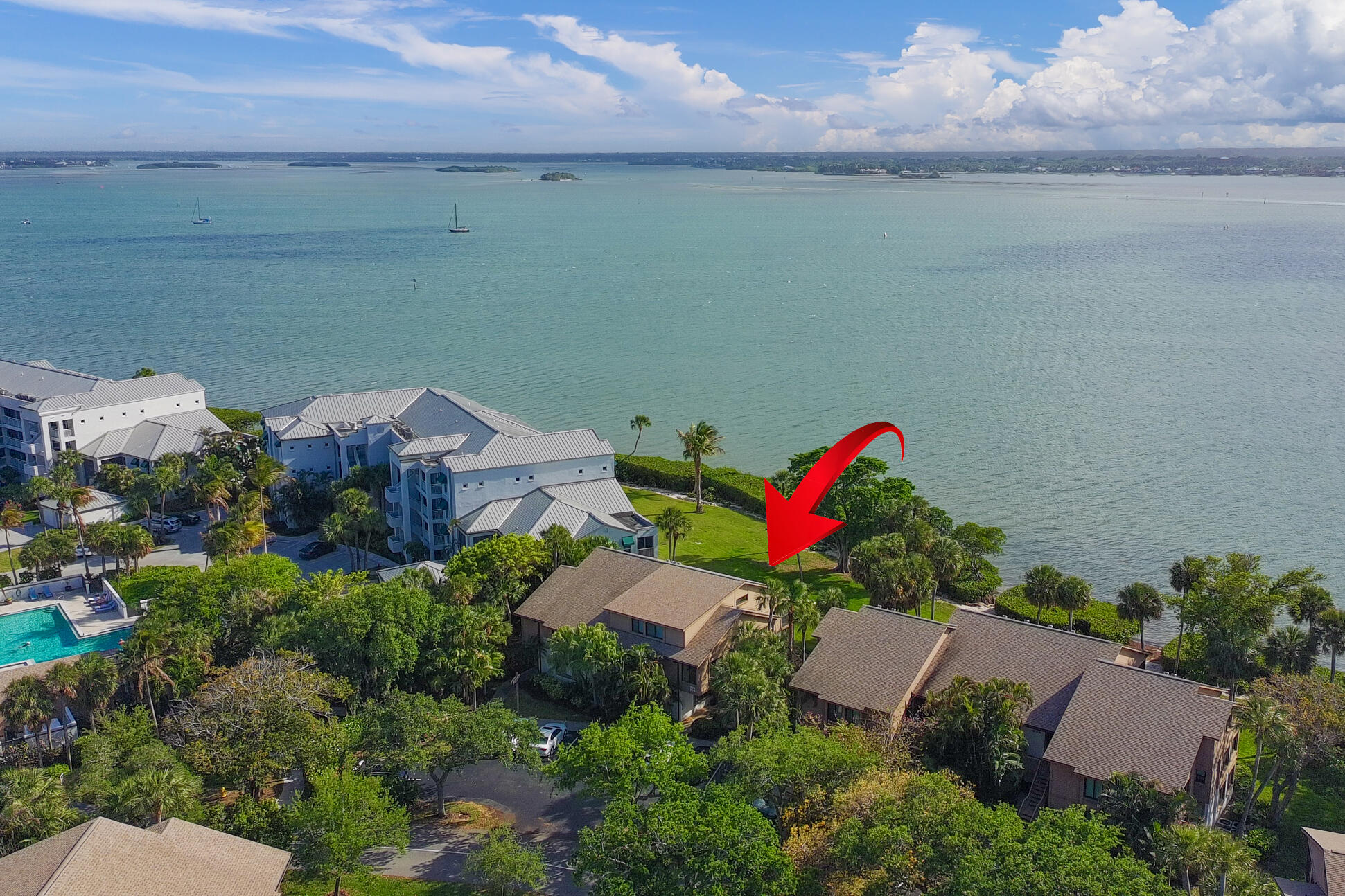 RIVERWOOD CONDO - Residential Lease