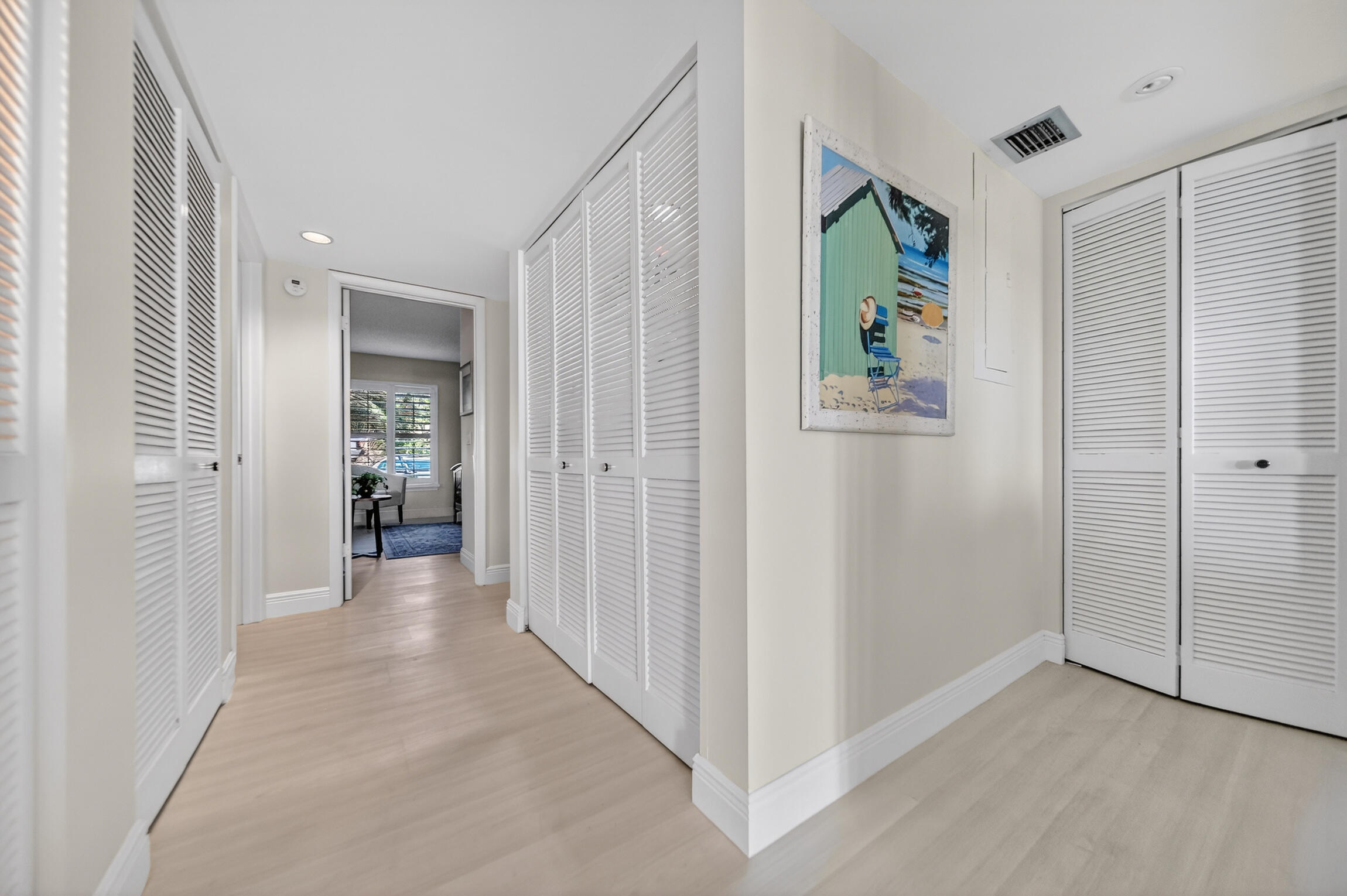 RIVERWOOD CONDO - Residential Lease