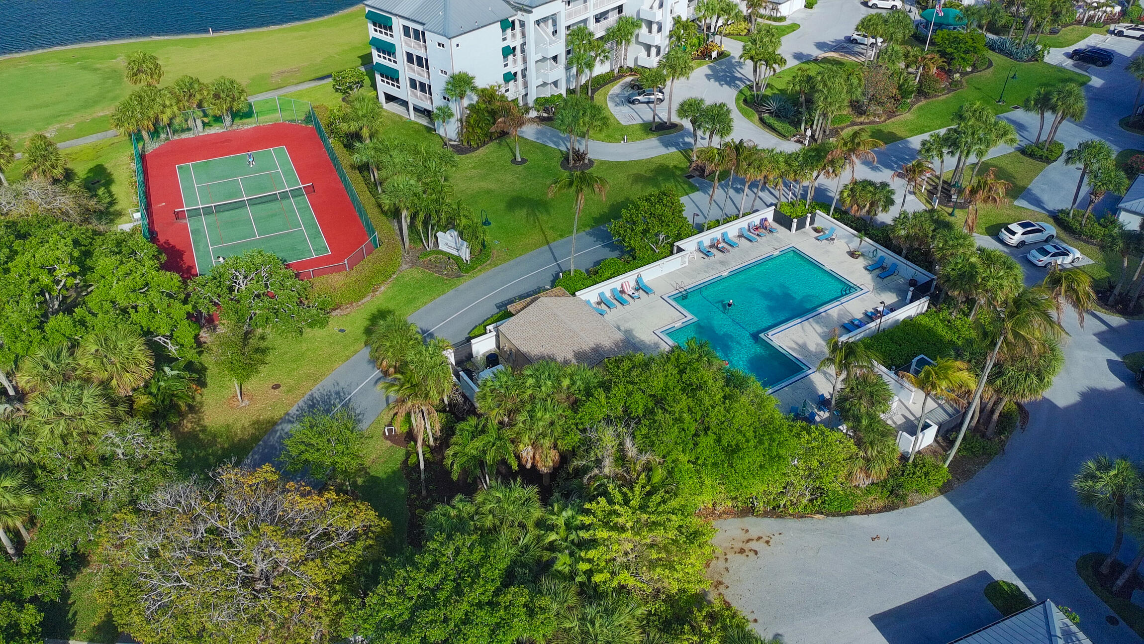 RIVERWOOD CONDO - Residential Lease