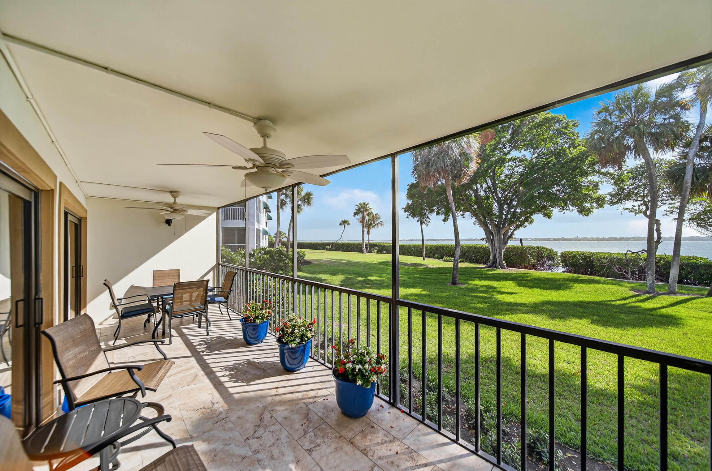 RIVERWOOD CONDO - Residential Lease