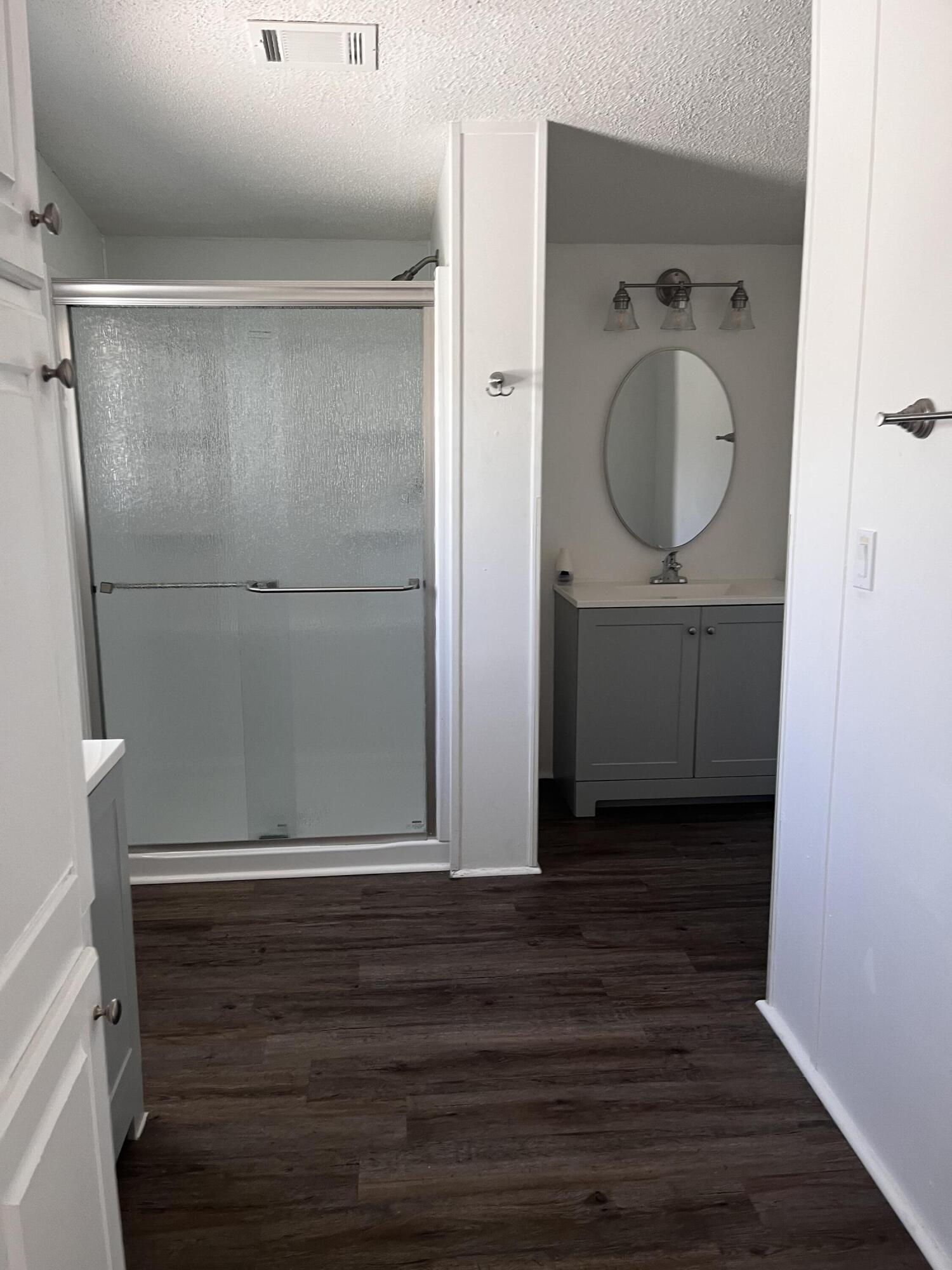 FAIRCHILD'S UNREC - Residential Lease