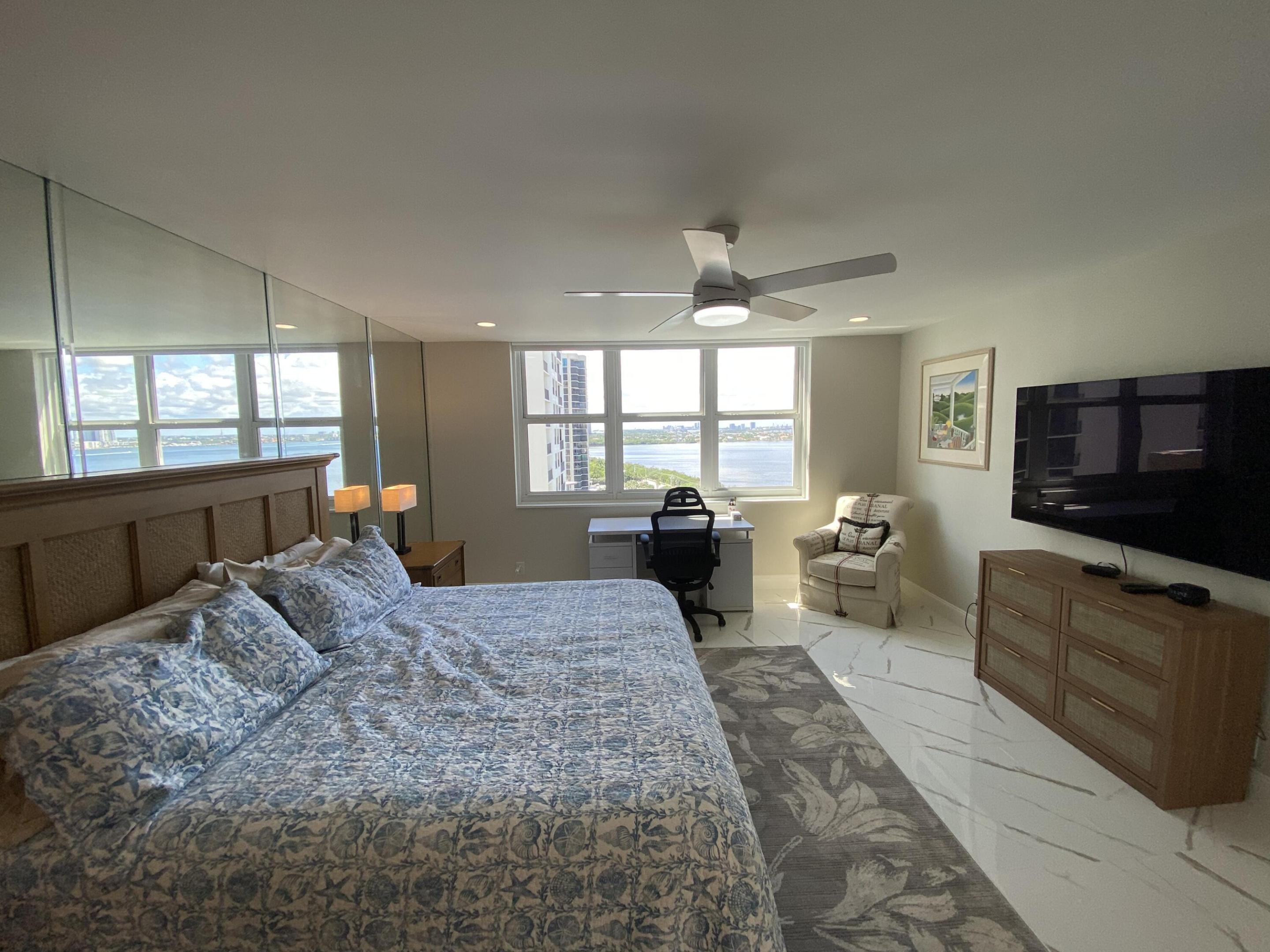 Aquarius - Residential Lease