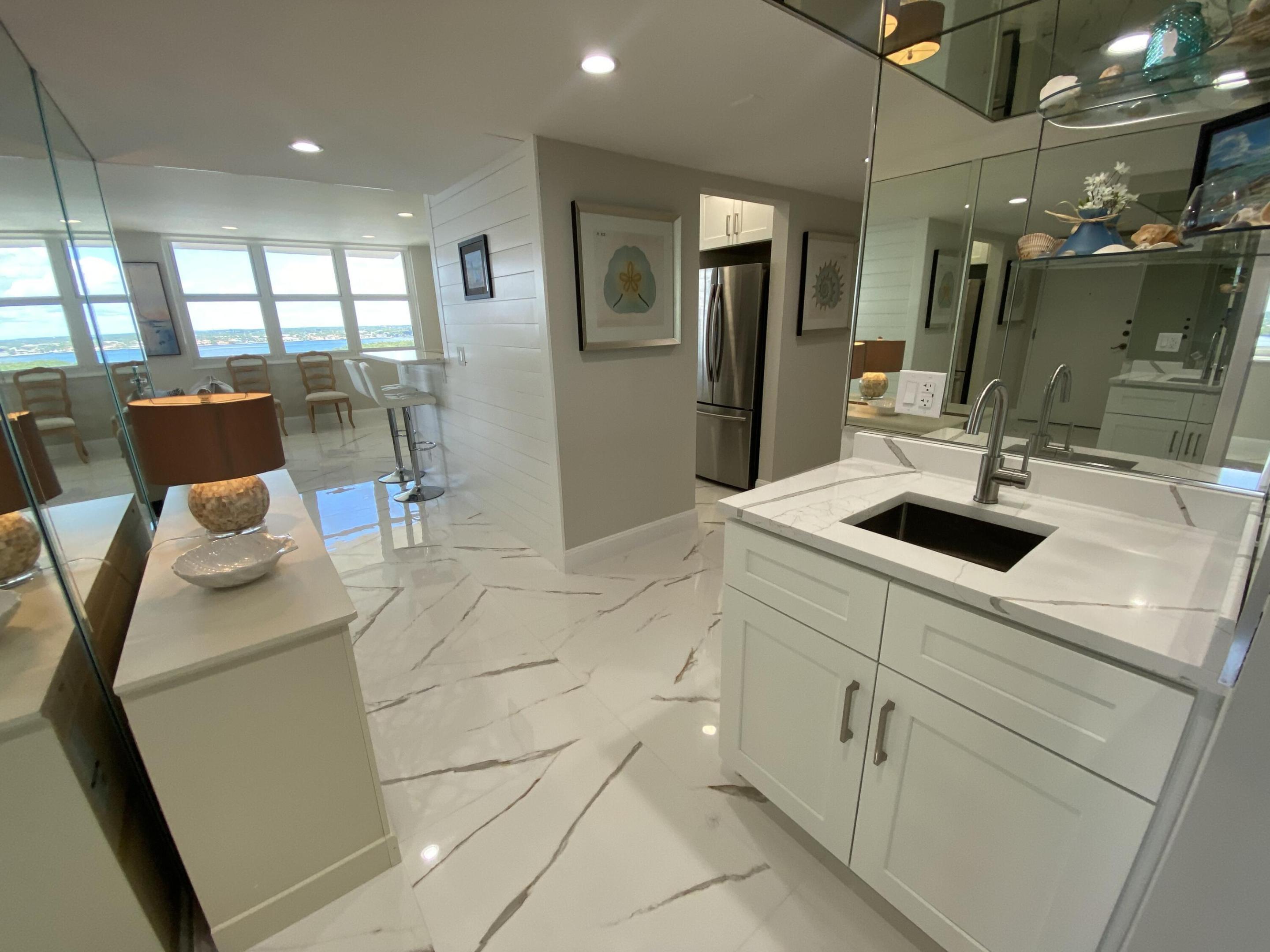 Aquarius - Residential Lease