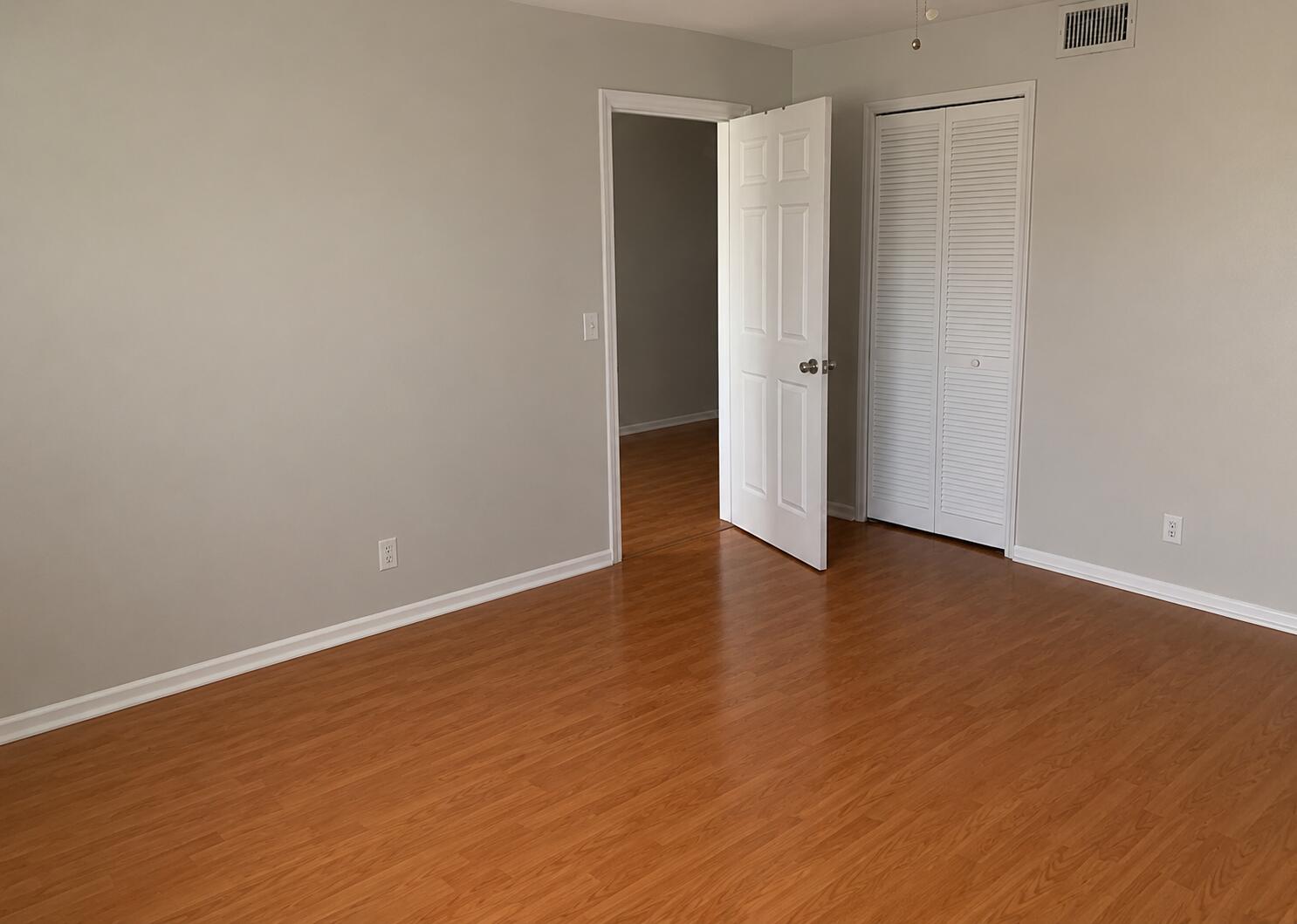 PALM BEACH TRACE CONDO - Residential Lease