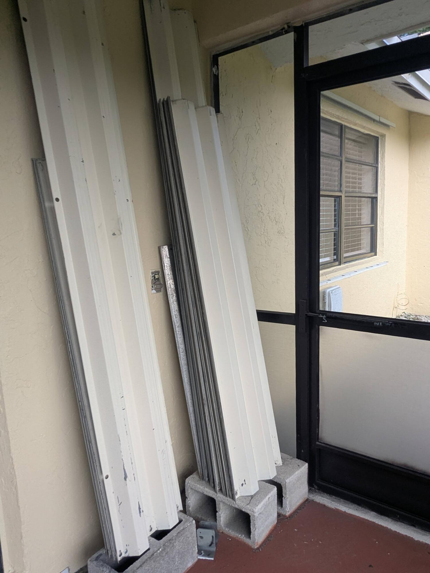 PALM HILL VILLAS UNIT ONE - Residential