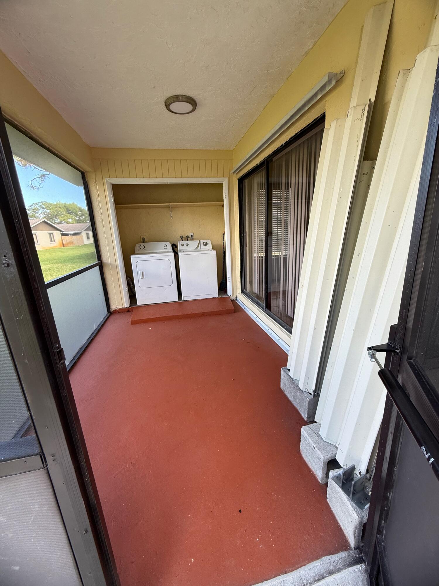 PALM HILL VILLAS UNIT ONE - Residential
