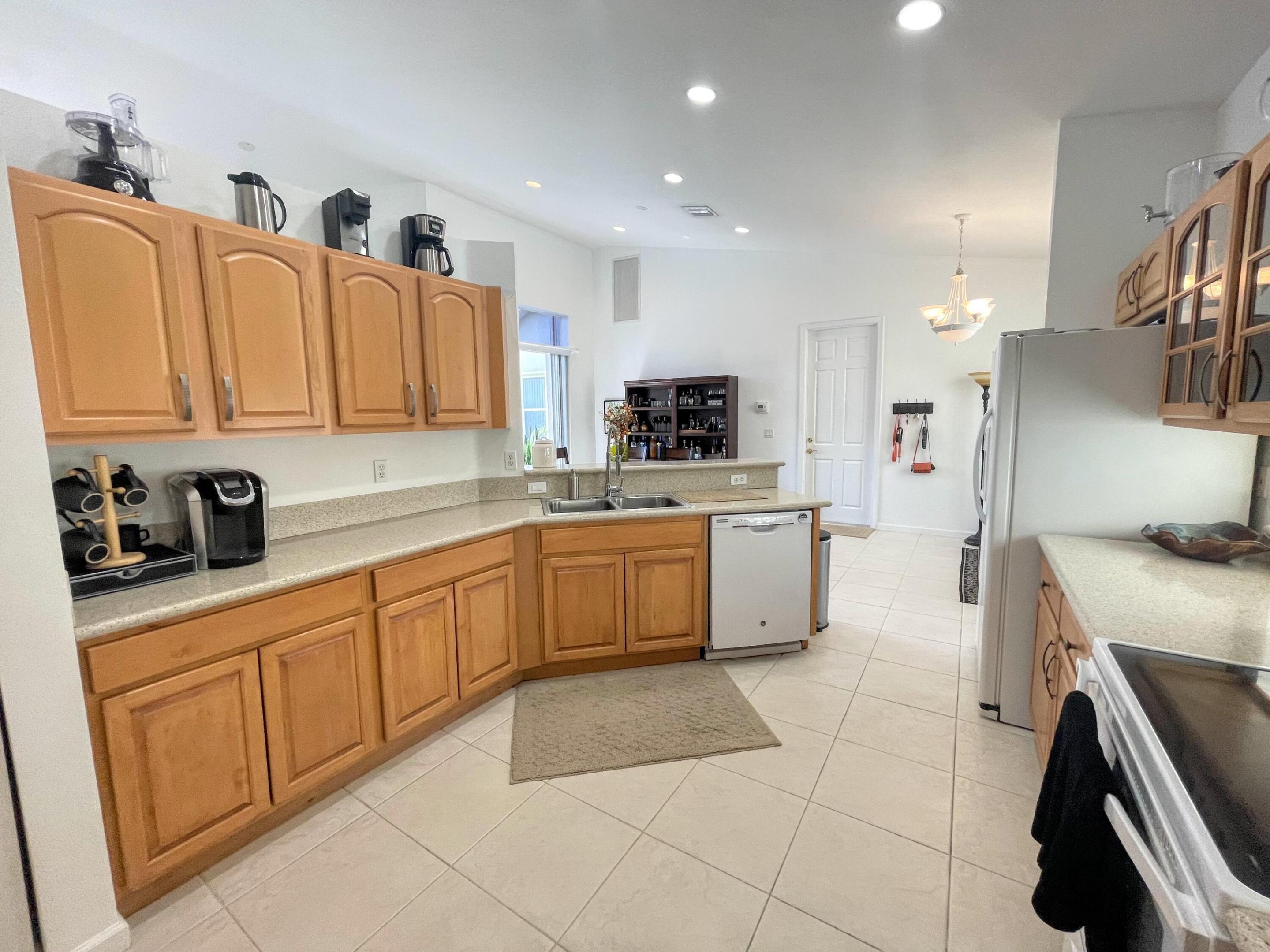 BOCA PRESERVE - Residential Lease