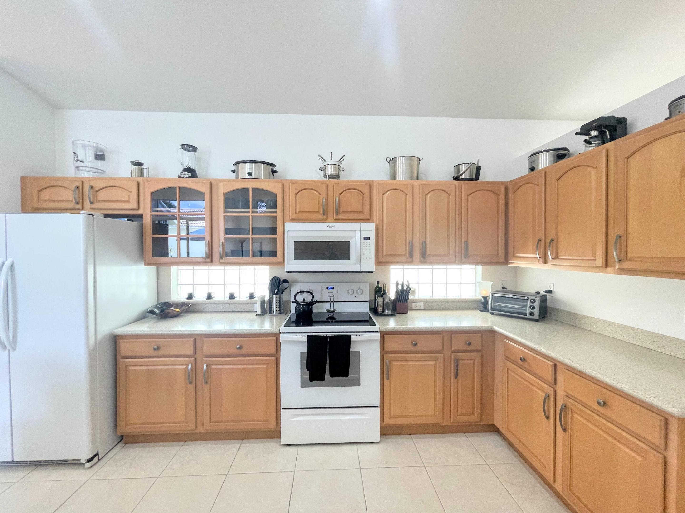 BOCA PRESERVE - Residential Lease