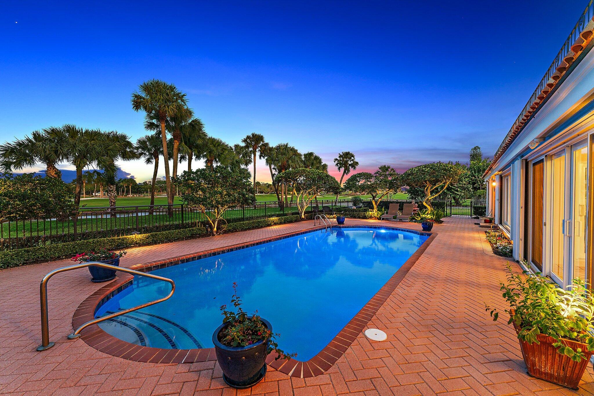 GOLF COURSE ADD 2 TO VILLAGE OF NORTH PALM BEACH - Residential