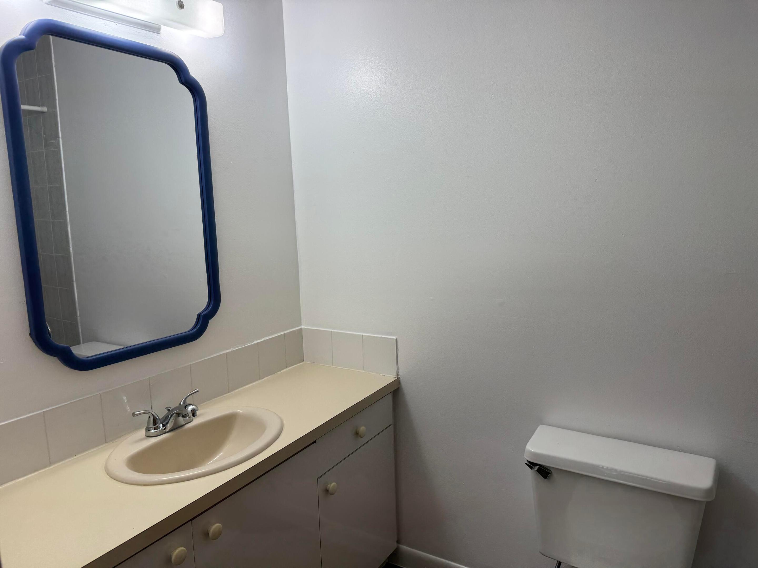 Coral Spgs Village Green - Residential Lease
