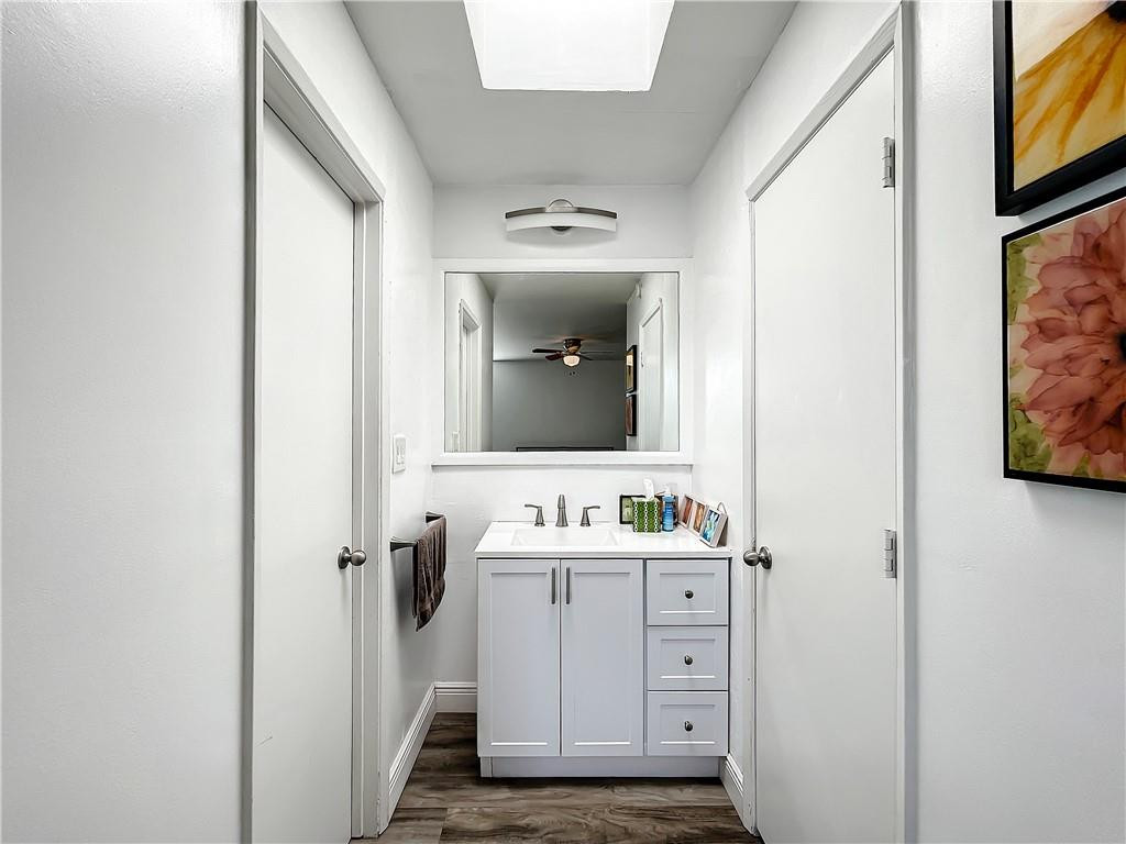 NOBEL POINT CONDO - Residential