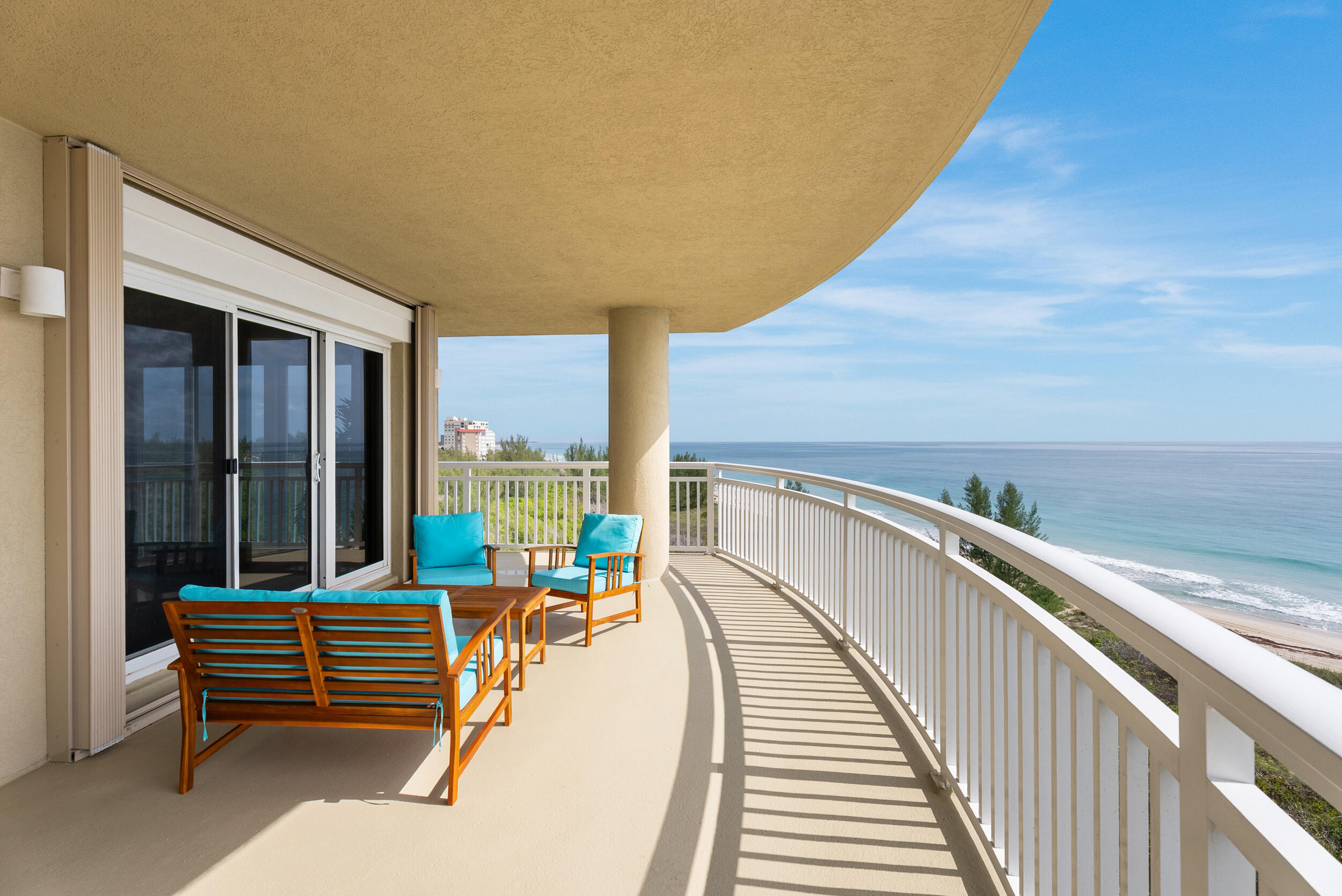 GRAND ISLE OF NORTH HUTCHINSON ISLAND CONDOMINIUM - Residential
