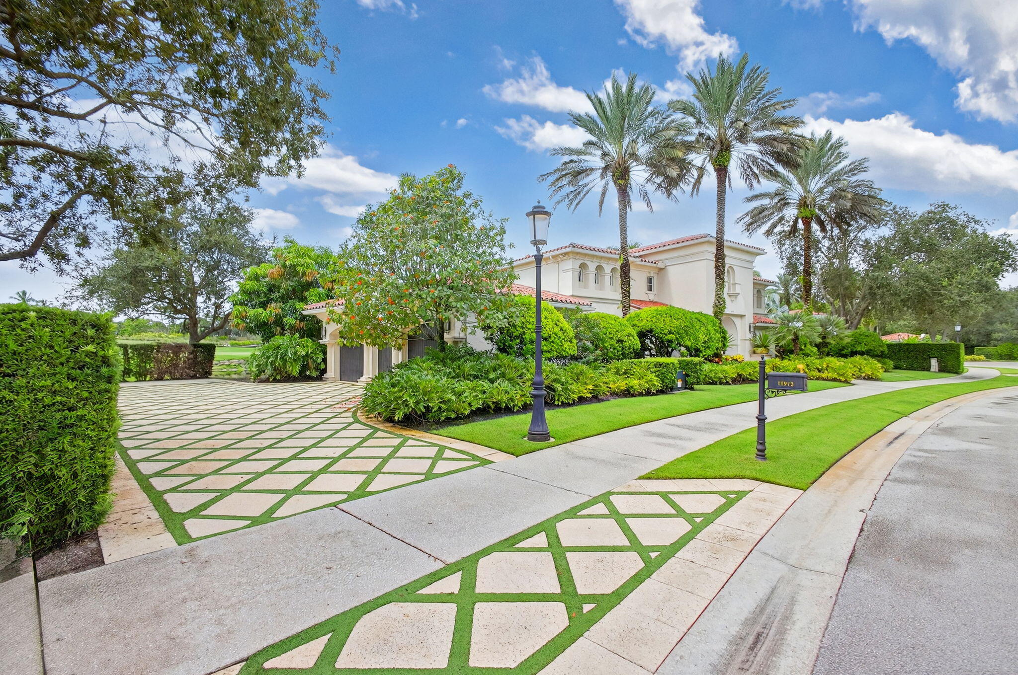 OLD PALM 5 - Residential