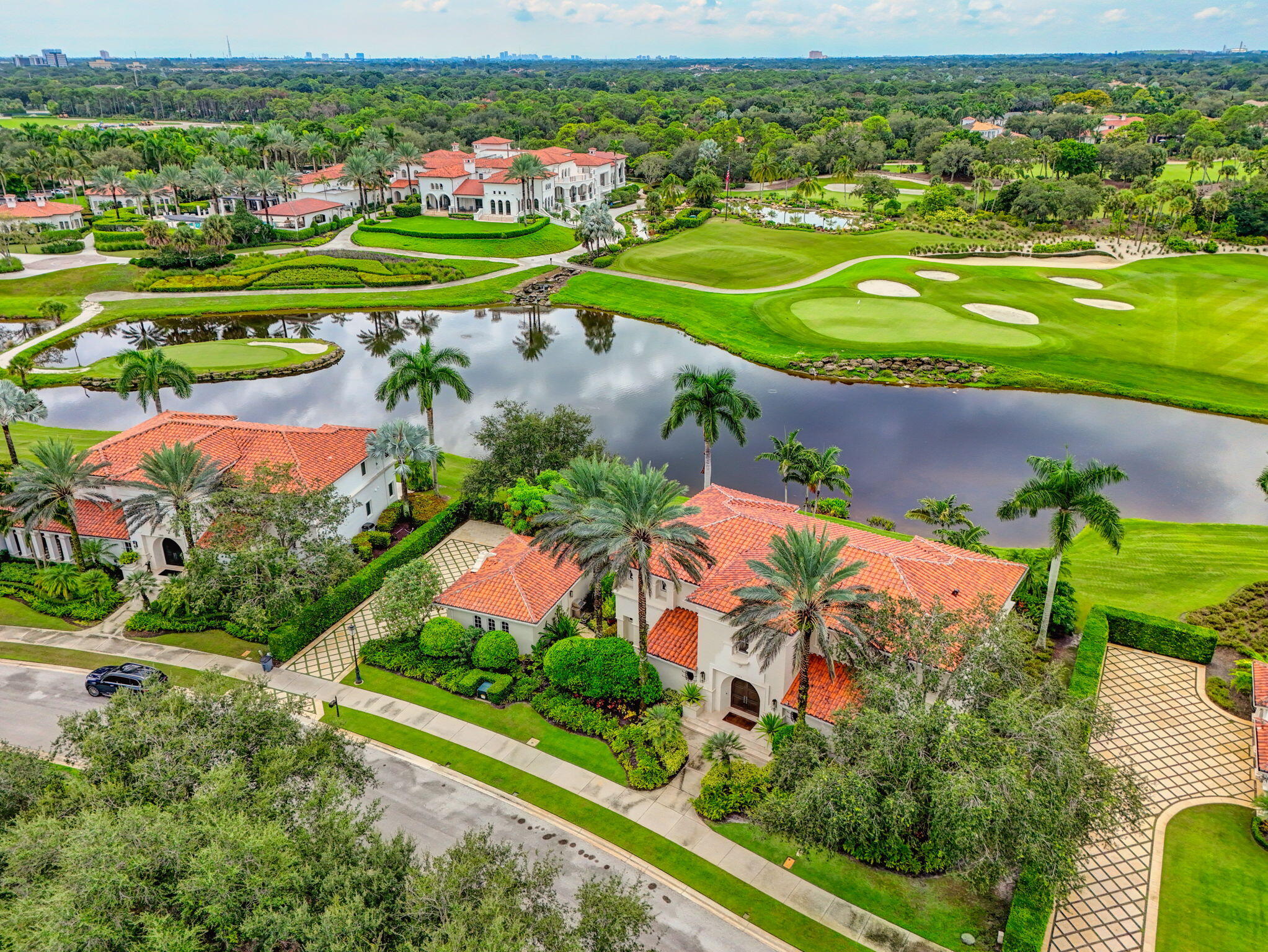 OLD PALM 5 - Residential