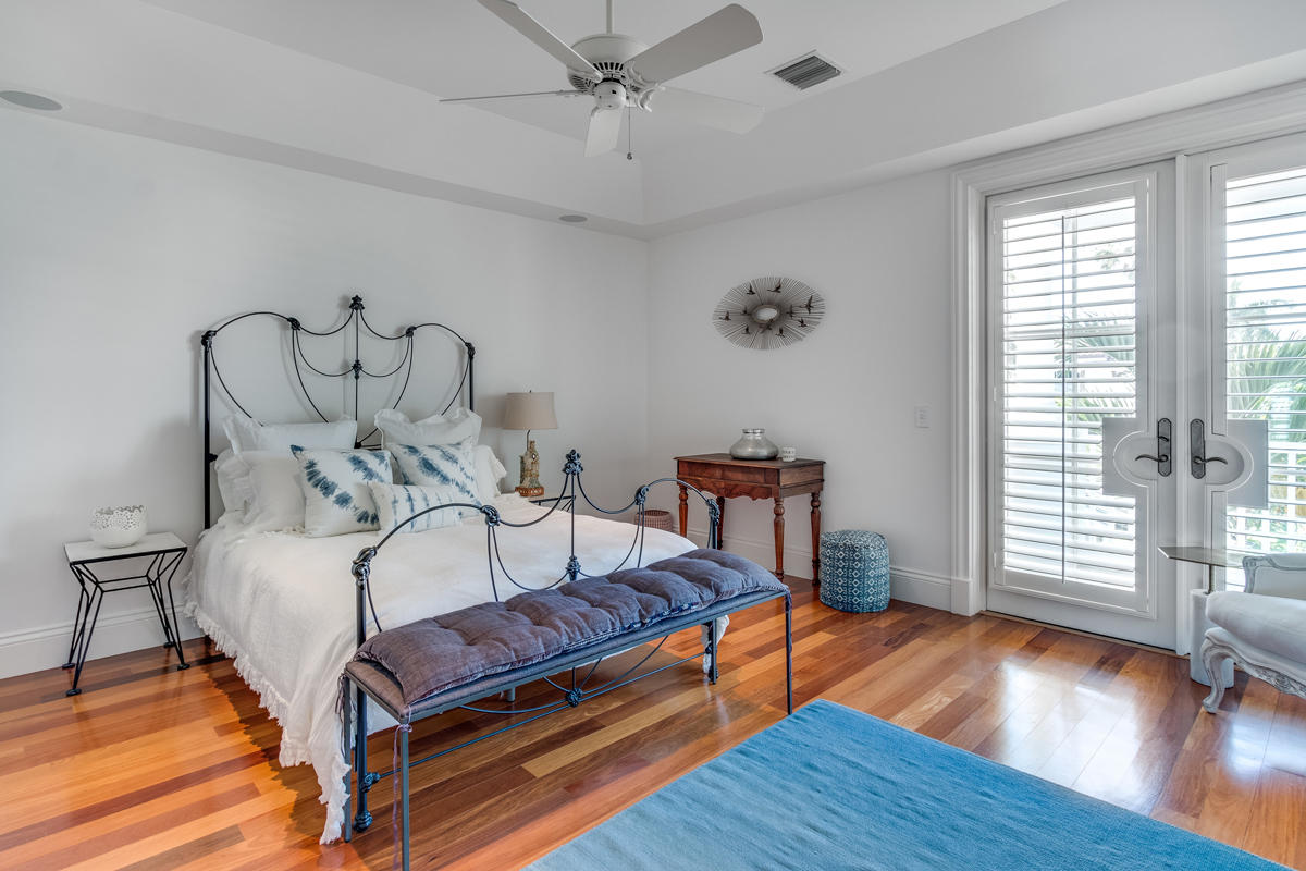 ROYAL PALM YACHT & COUNTRY CLUB - Residential