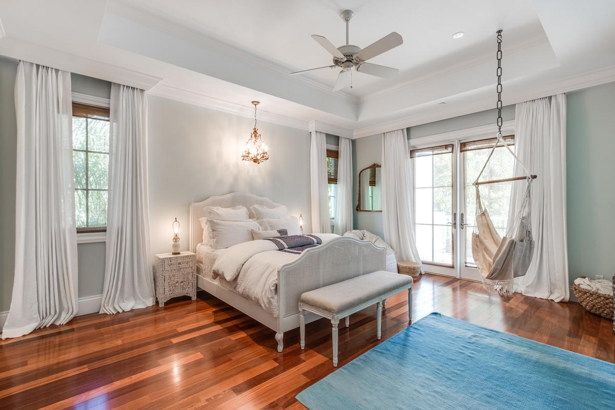 ROYAL PALM YACHT & COUNTRY CLUB - Residential