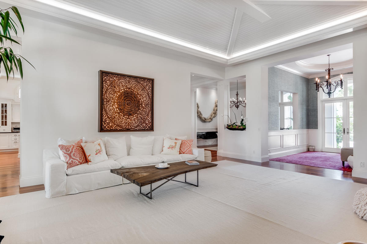 ROYAL PALM YACHT & COUNTRY CLUB - Residential