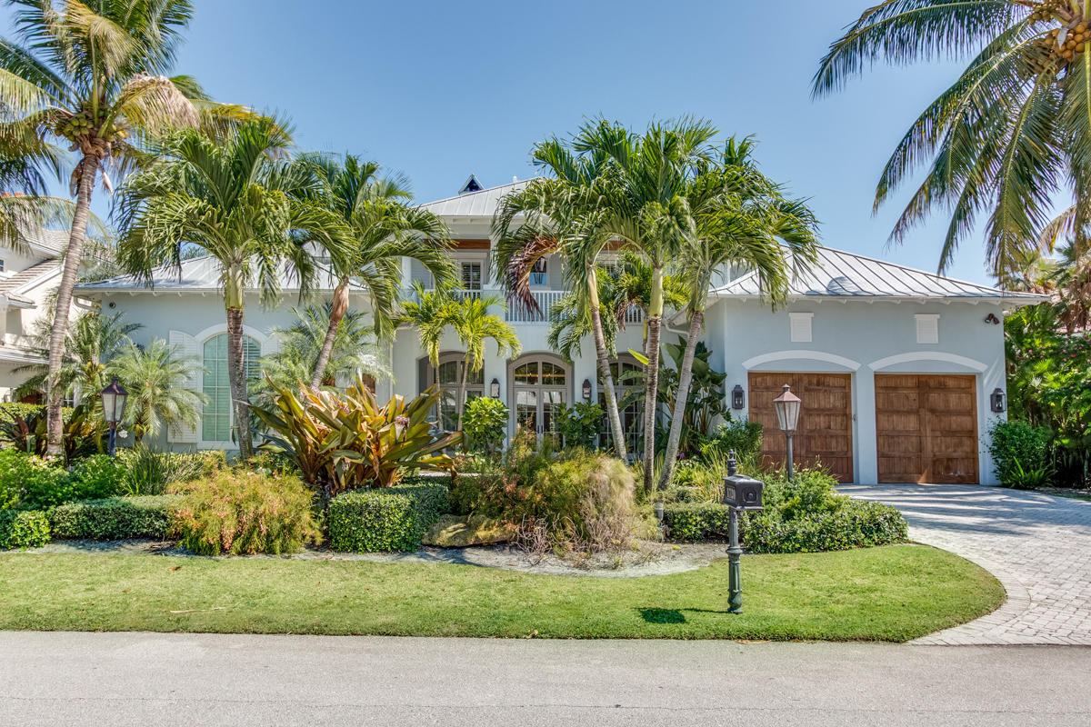 ROYAL PALM YACHT & COUNTRY CLUB - Residential