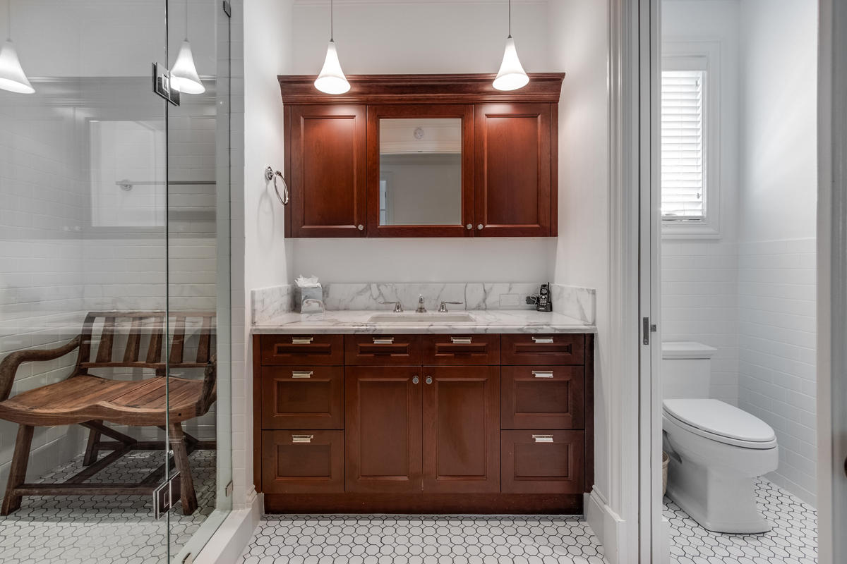 ROYAL PALM YACHT & COUNTRY CLUB - Residential