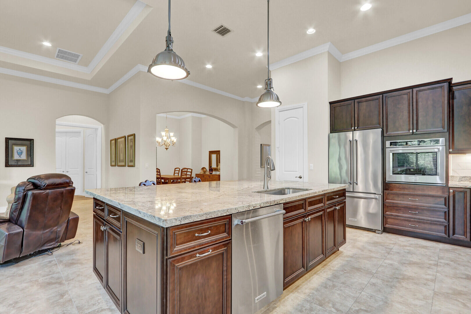 SAVANNA OAKS - Residential
