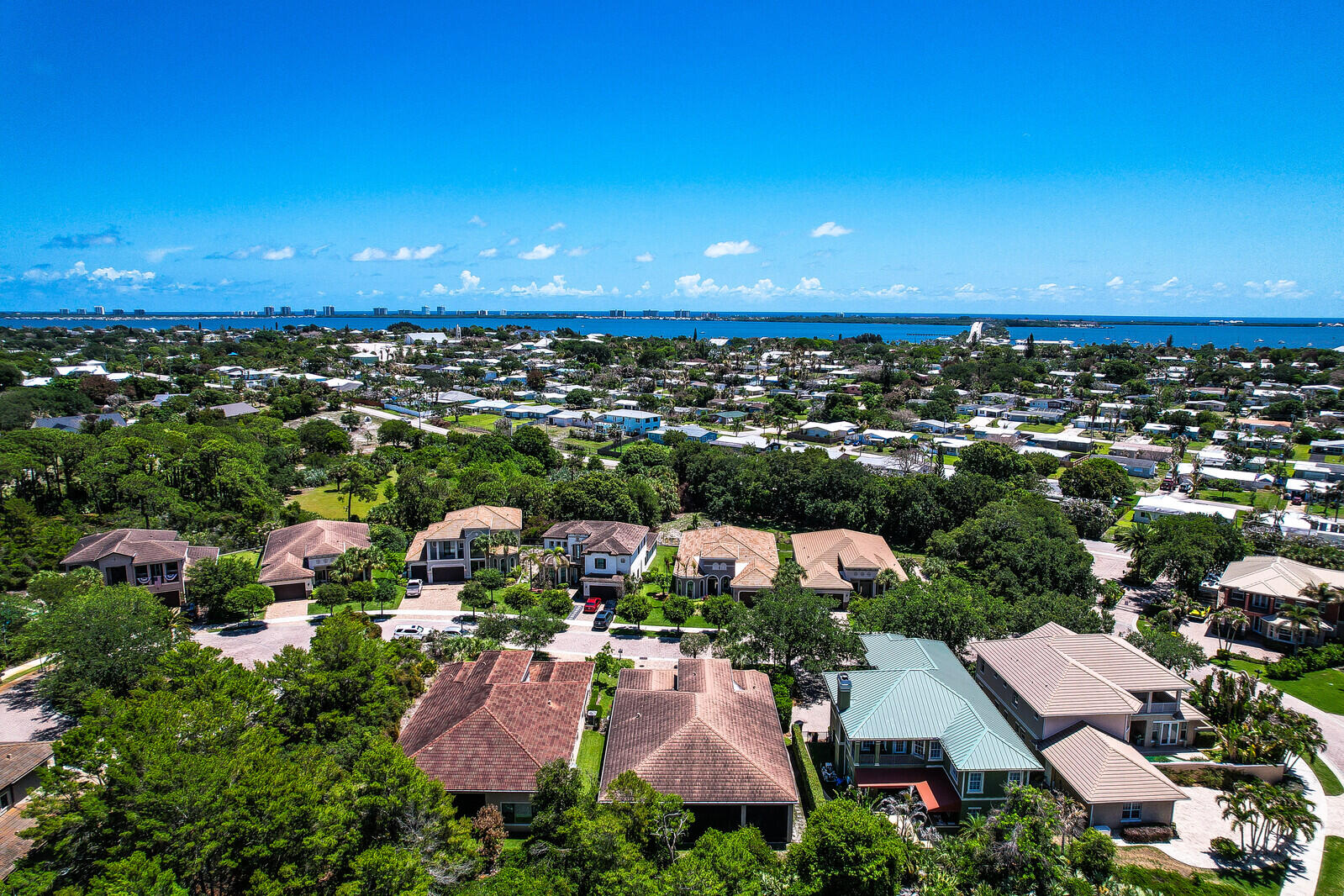 SAVANNA OAKS - Residential