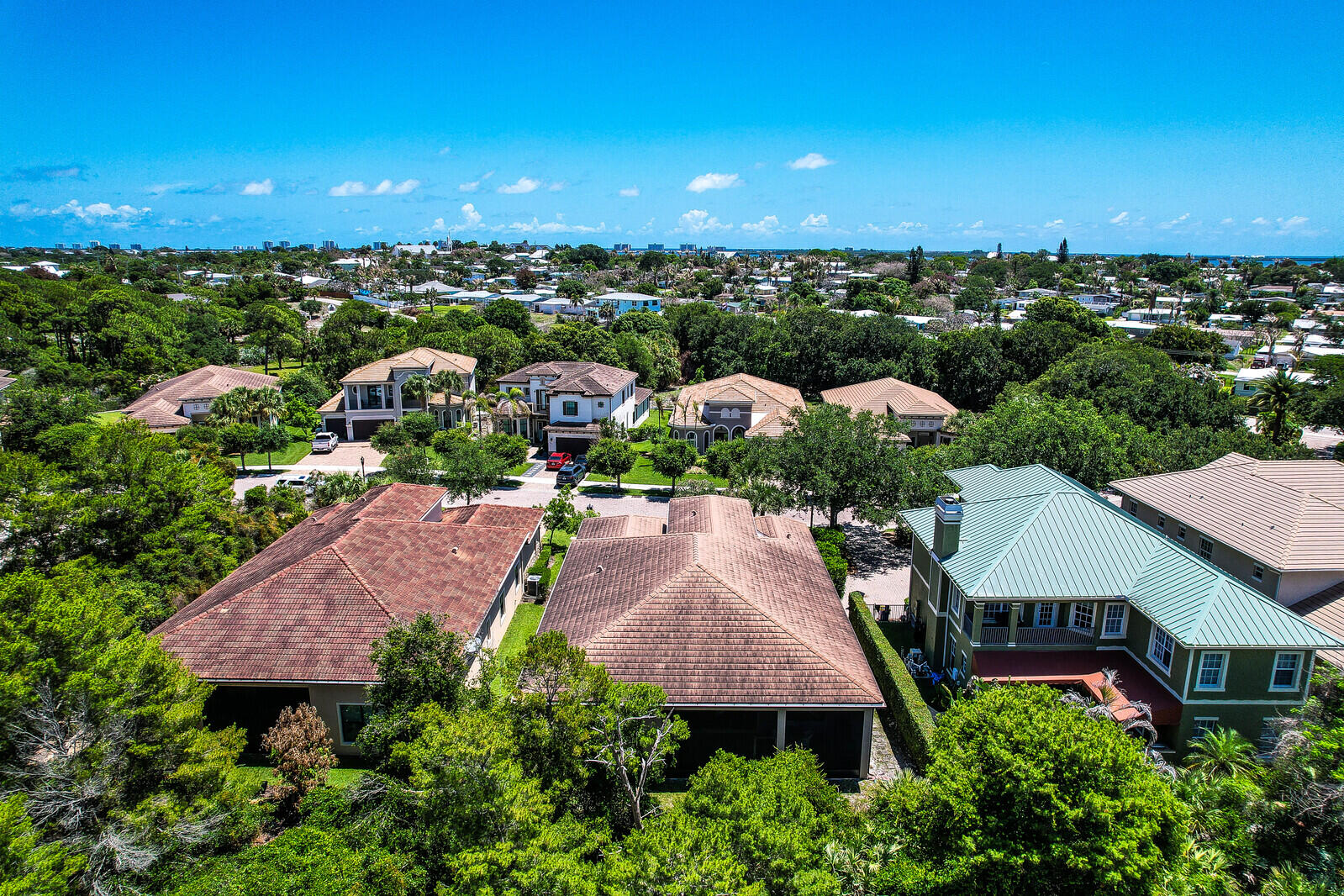 SAVANNA OAKS - Residential