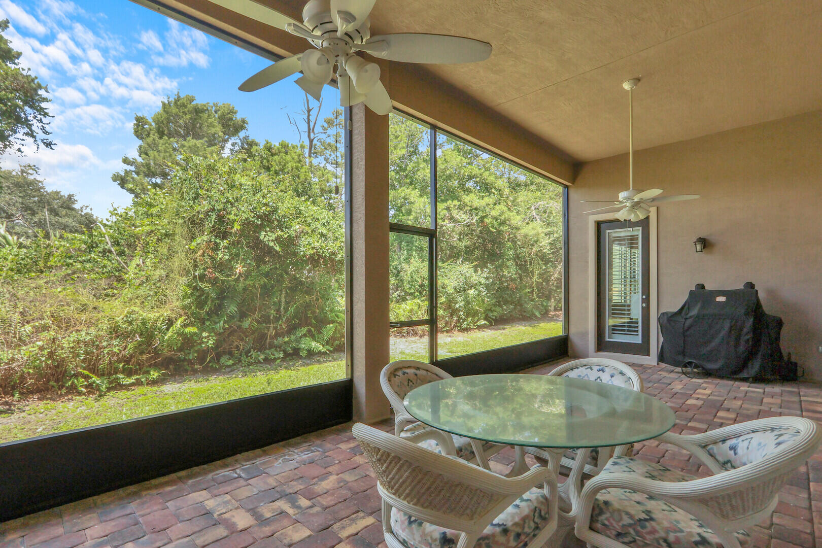 SAVANNA OAKS - Residential