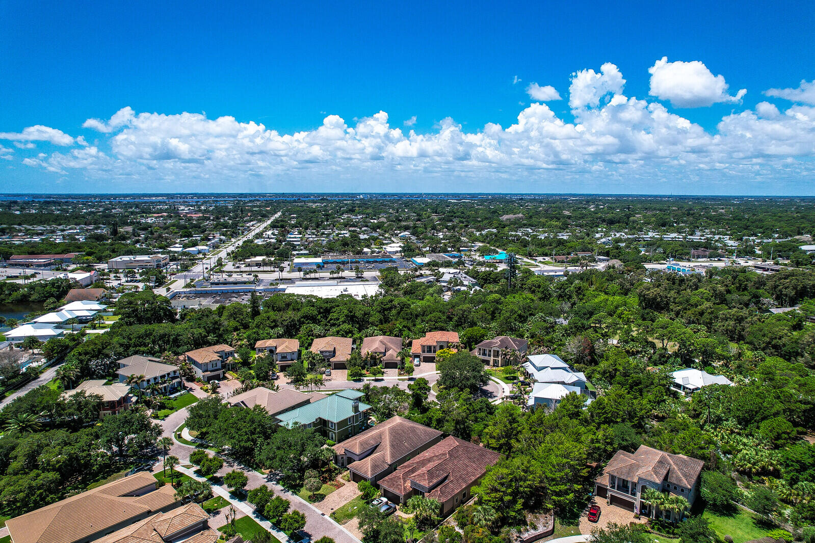 SAVANNA OAKS - Residential