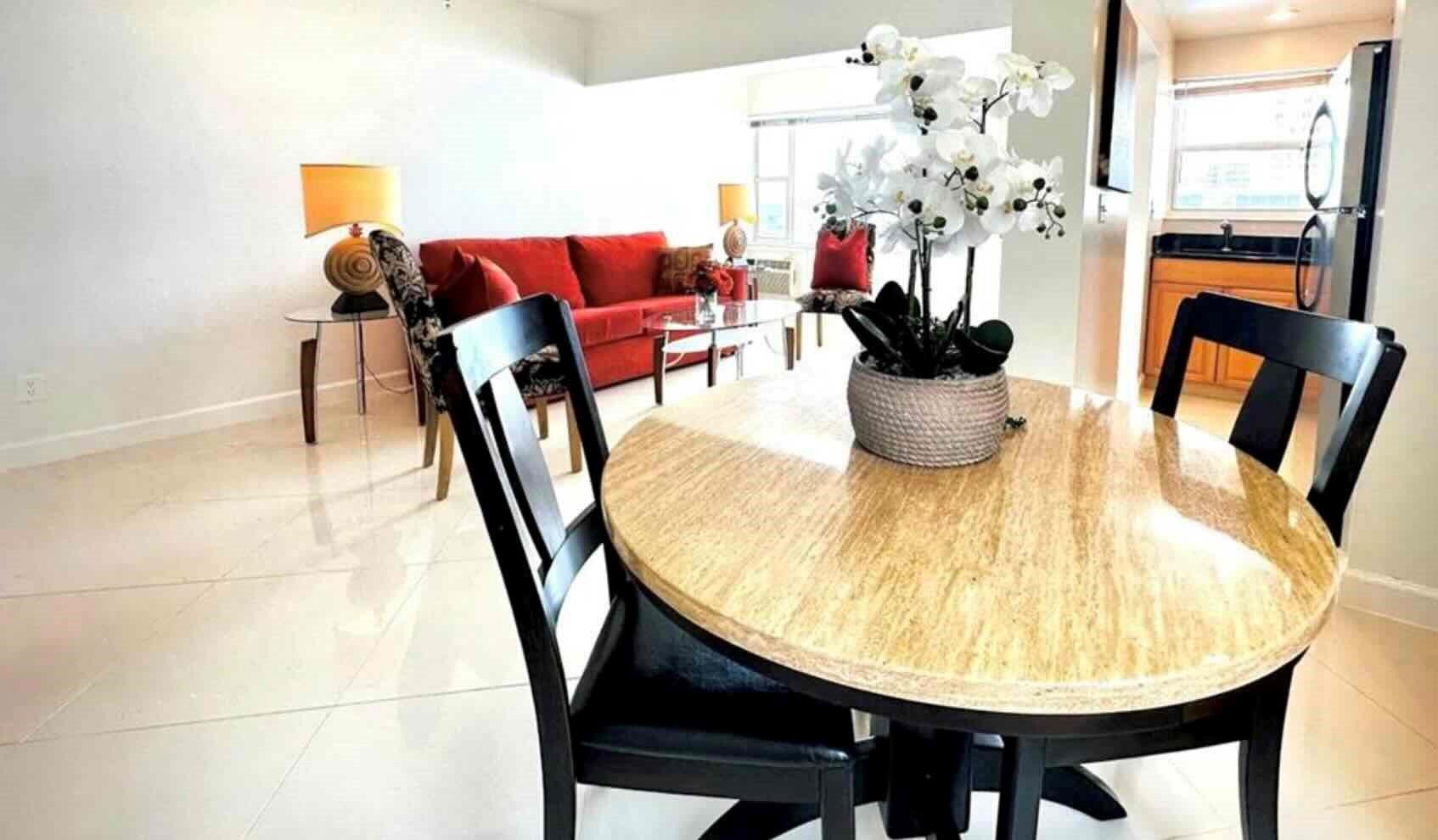 Harbor House East - Residential Lease
