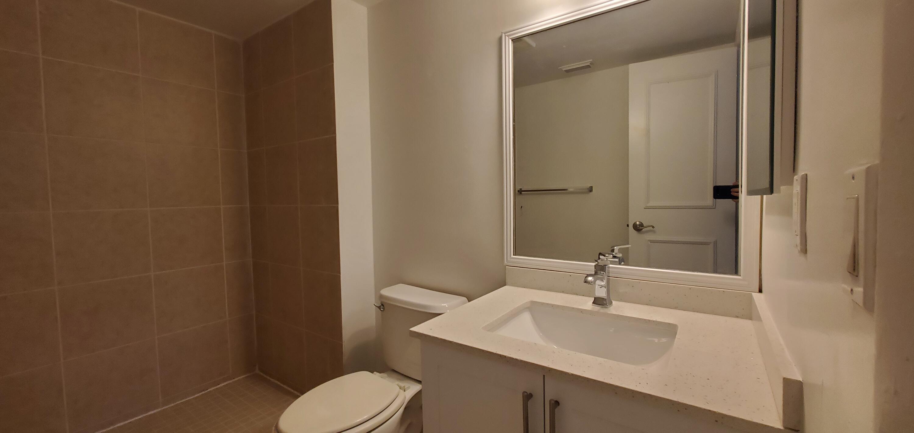 EDGEWATER CONDO - Residential Lease