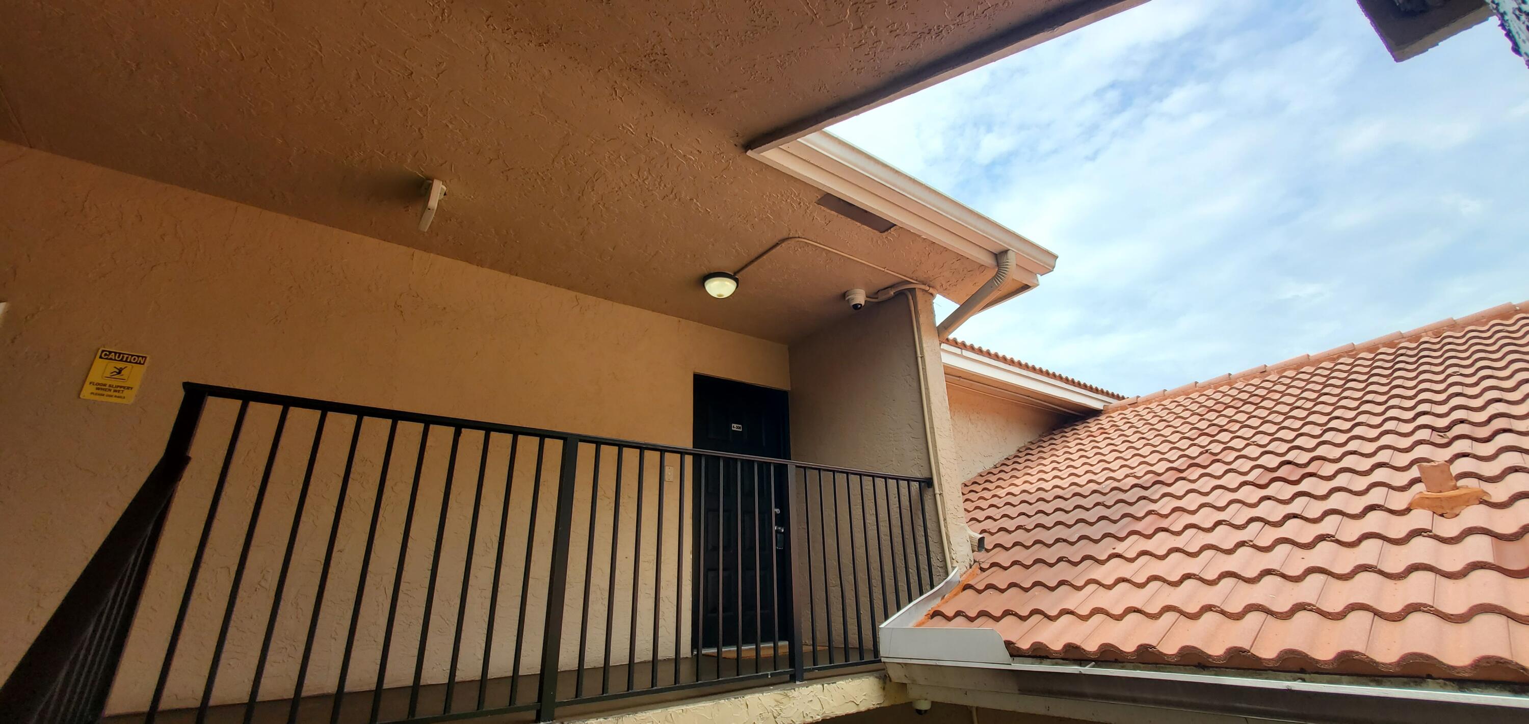 EDGEWATER CONDO - Residential Lease