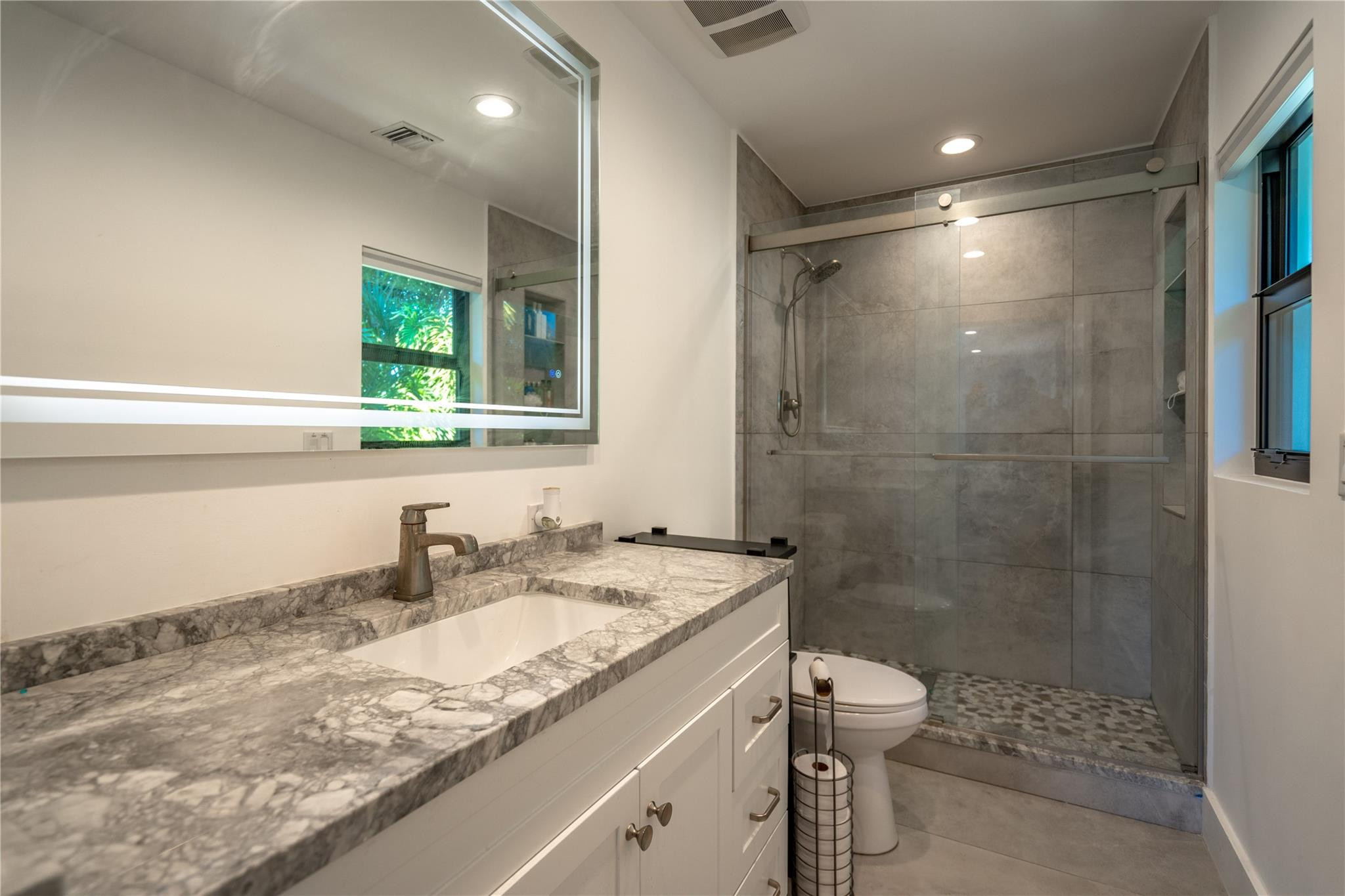 Coral Ridge - Residential