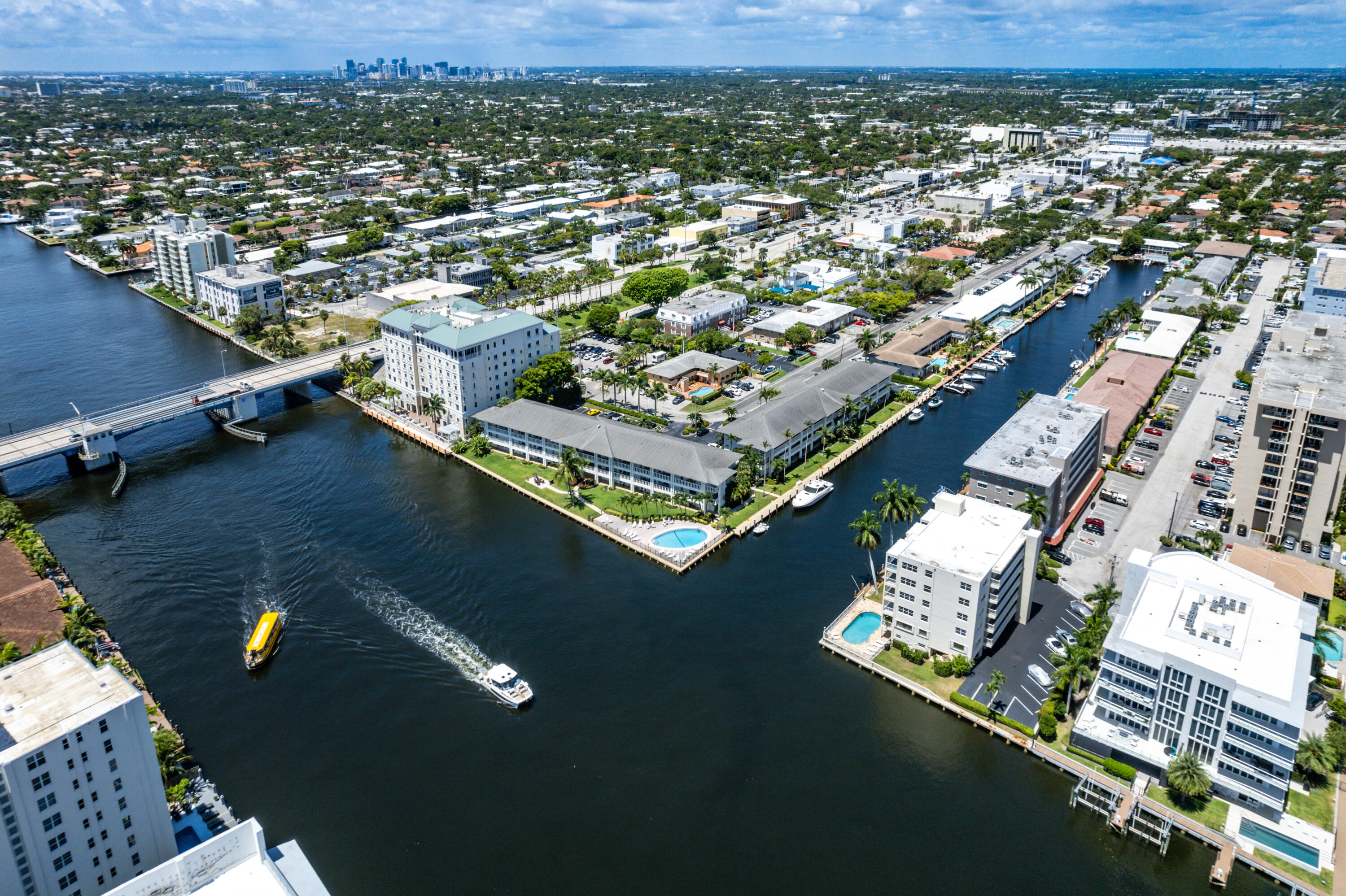 WATERSIDE ON THE INTRACOASTAL - Residential