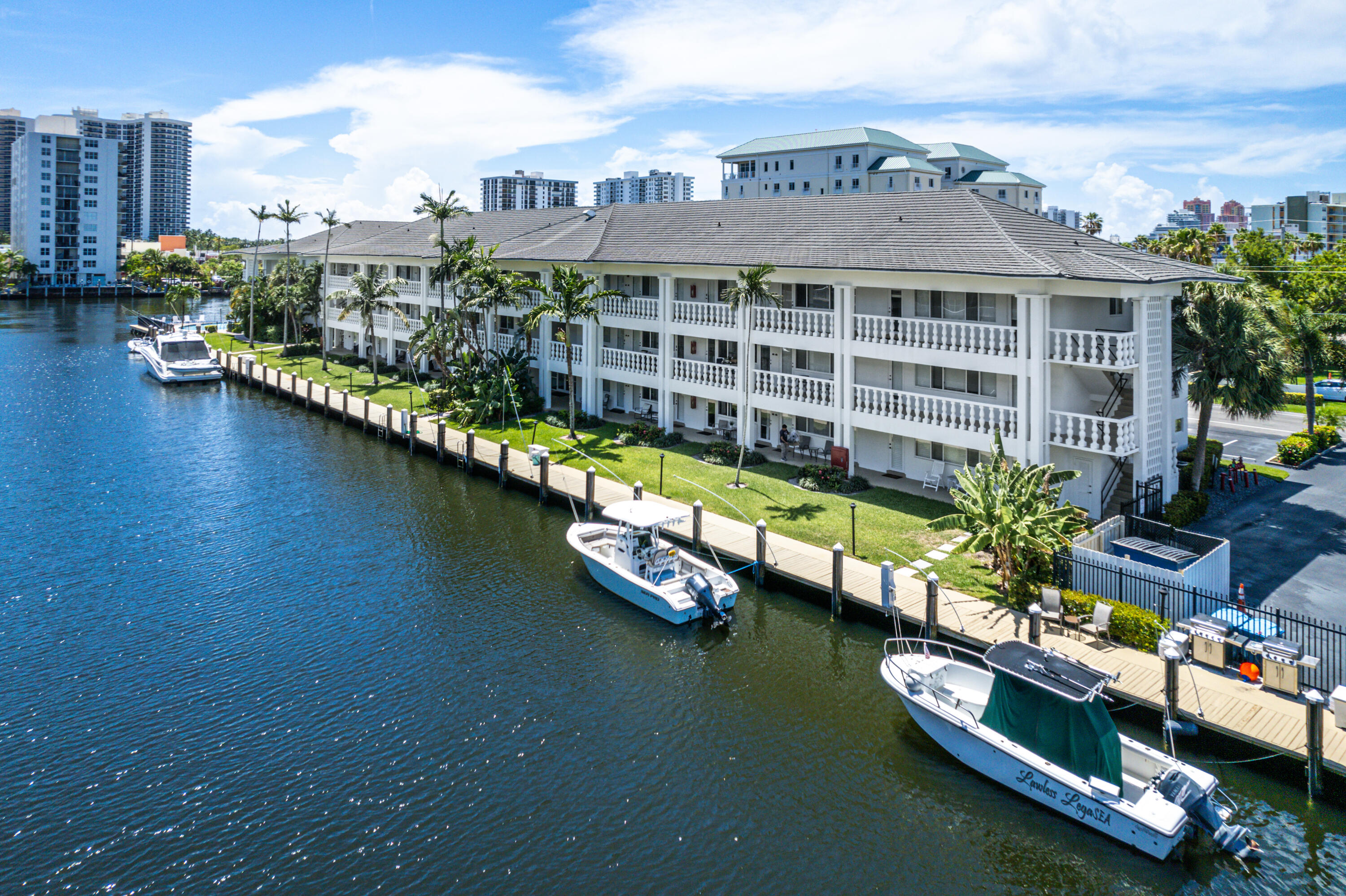 WATERSIDE ON THE INTRACOASTAL - Residential