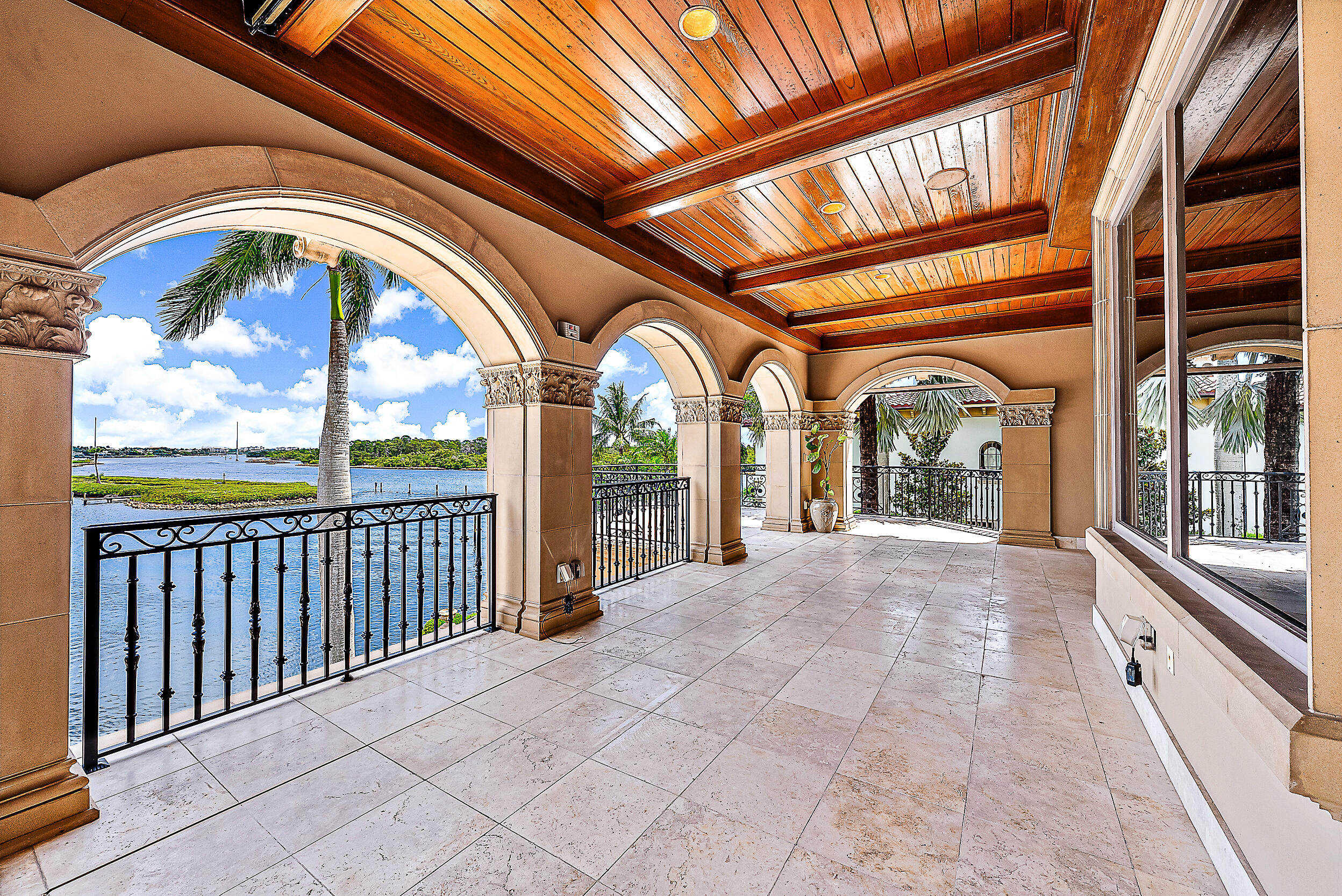 Admirals Cove - Residential