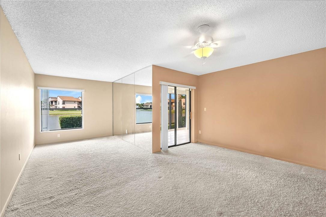 BOCA GLADES - Residential