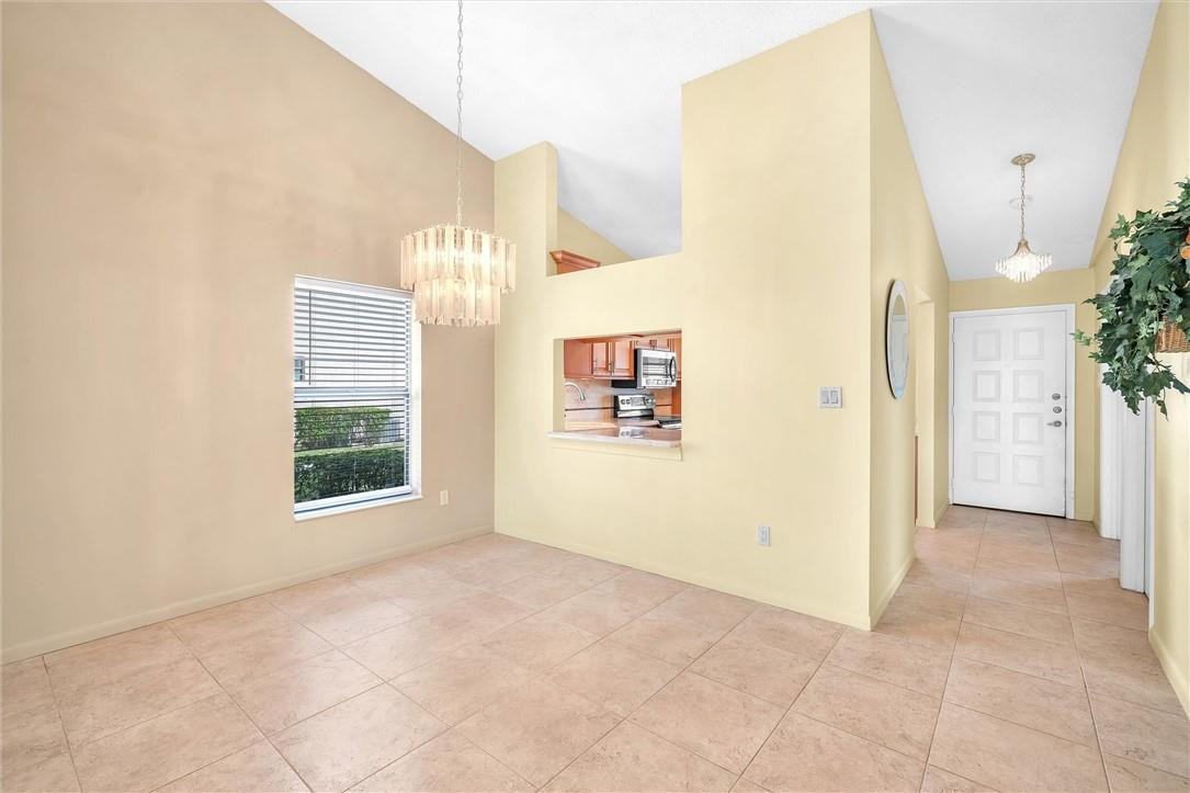 BOCA GLADES - Residential