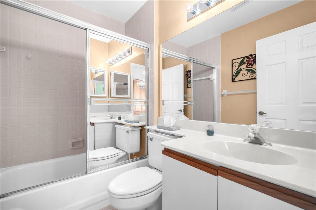 BOCA GLADES - Residential