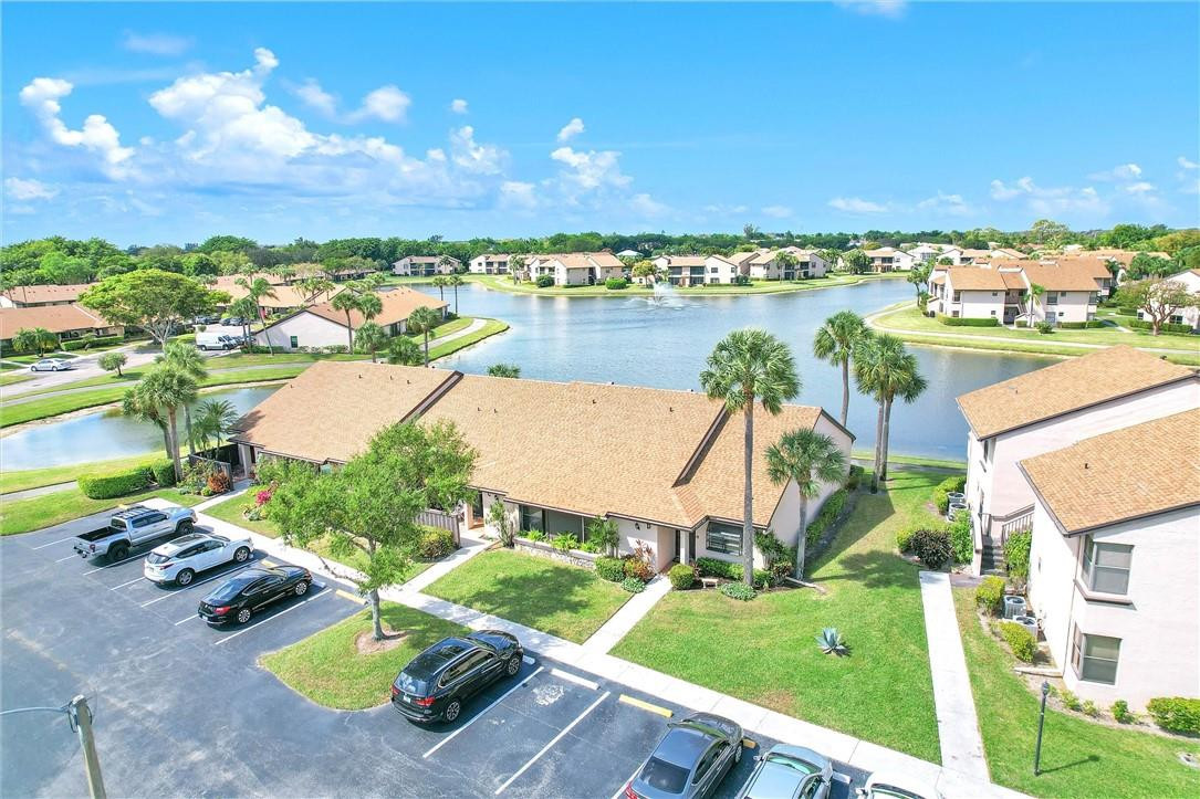 BOCA GLADES - Residential