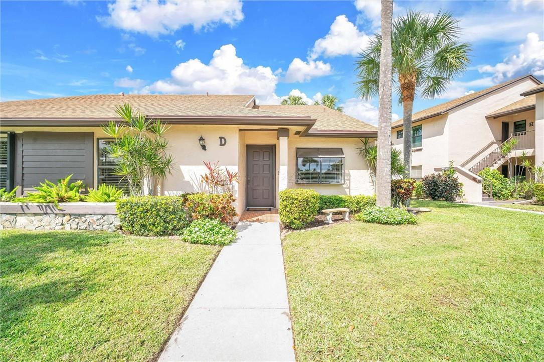 BOCA GLADES - Residential
