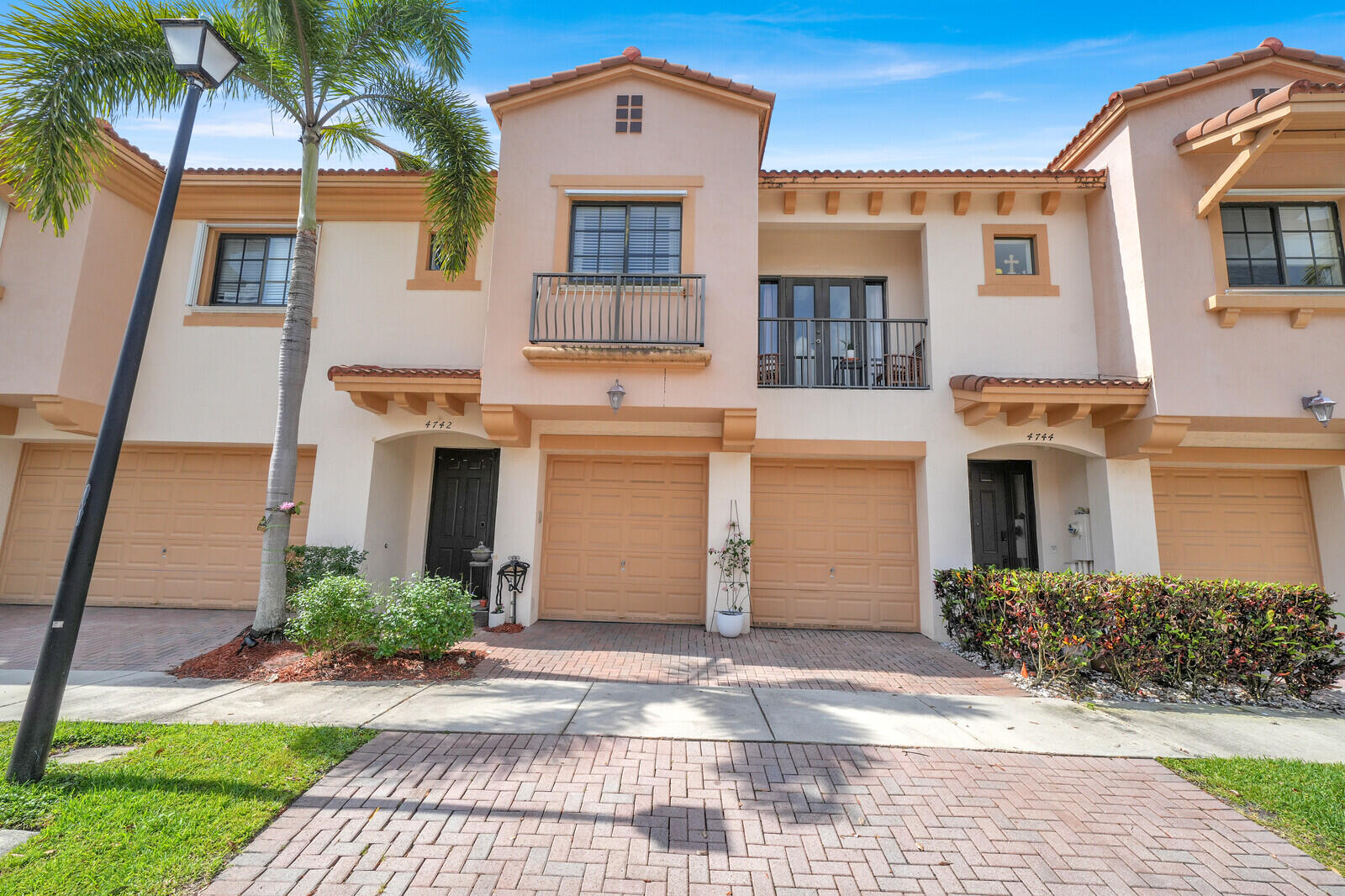 GRAND CYPRESS REPLAT - Residential