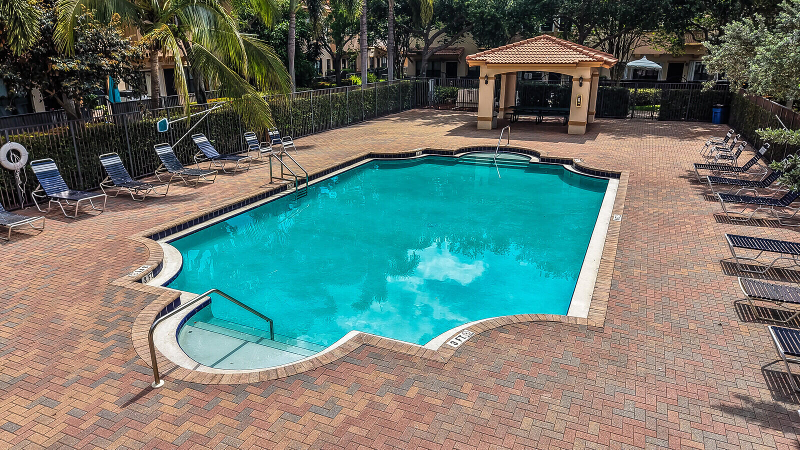 GRAND CYPRESS REPLAT - Residential