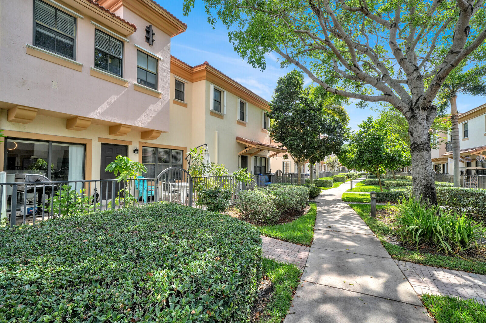 GRAND CYPRESS REPLAT - Residential